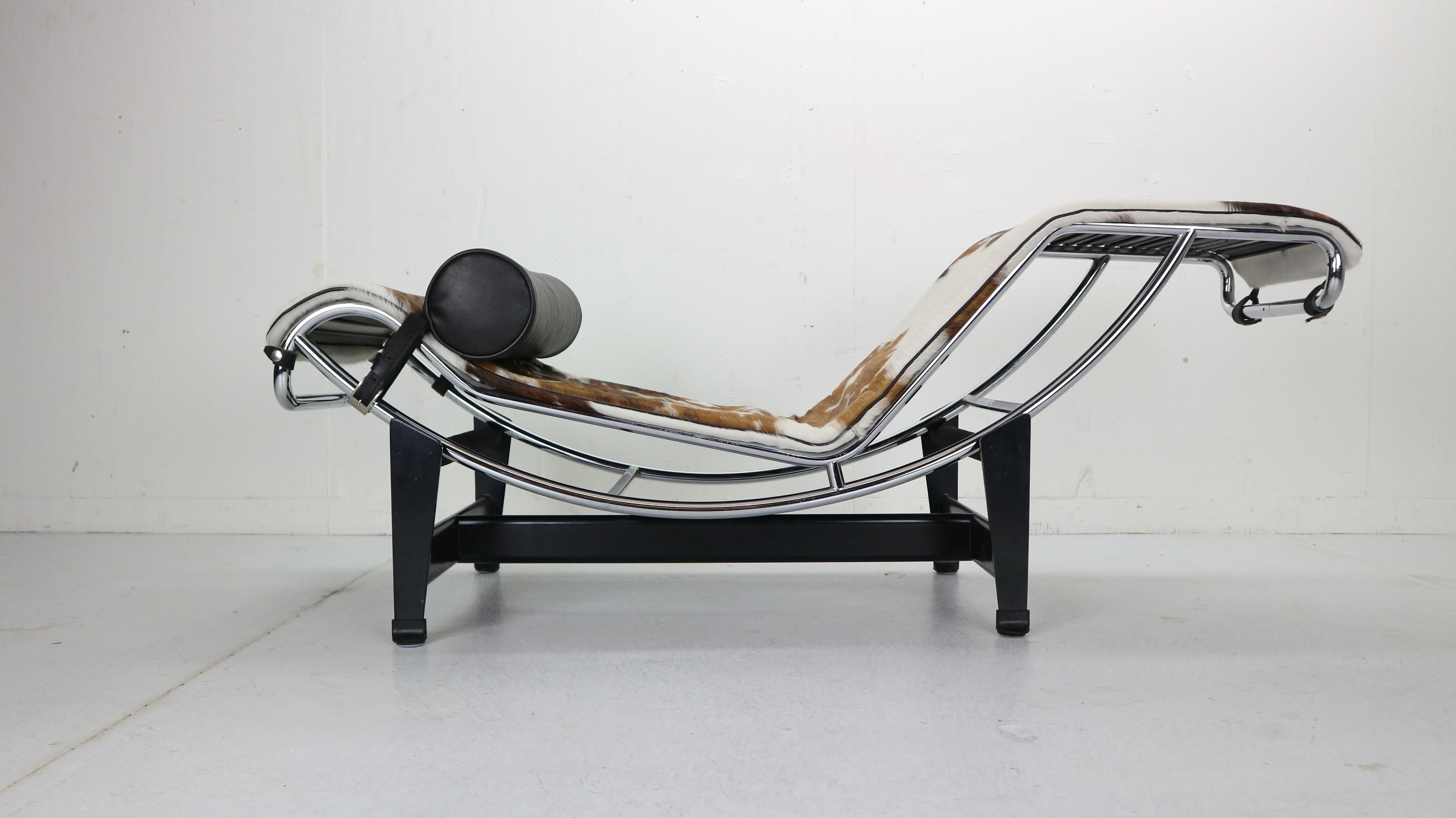 pony chaise lounge chair