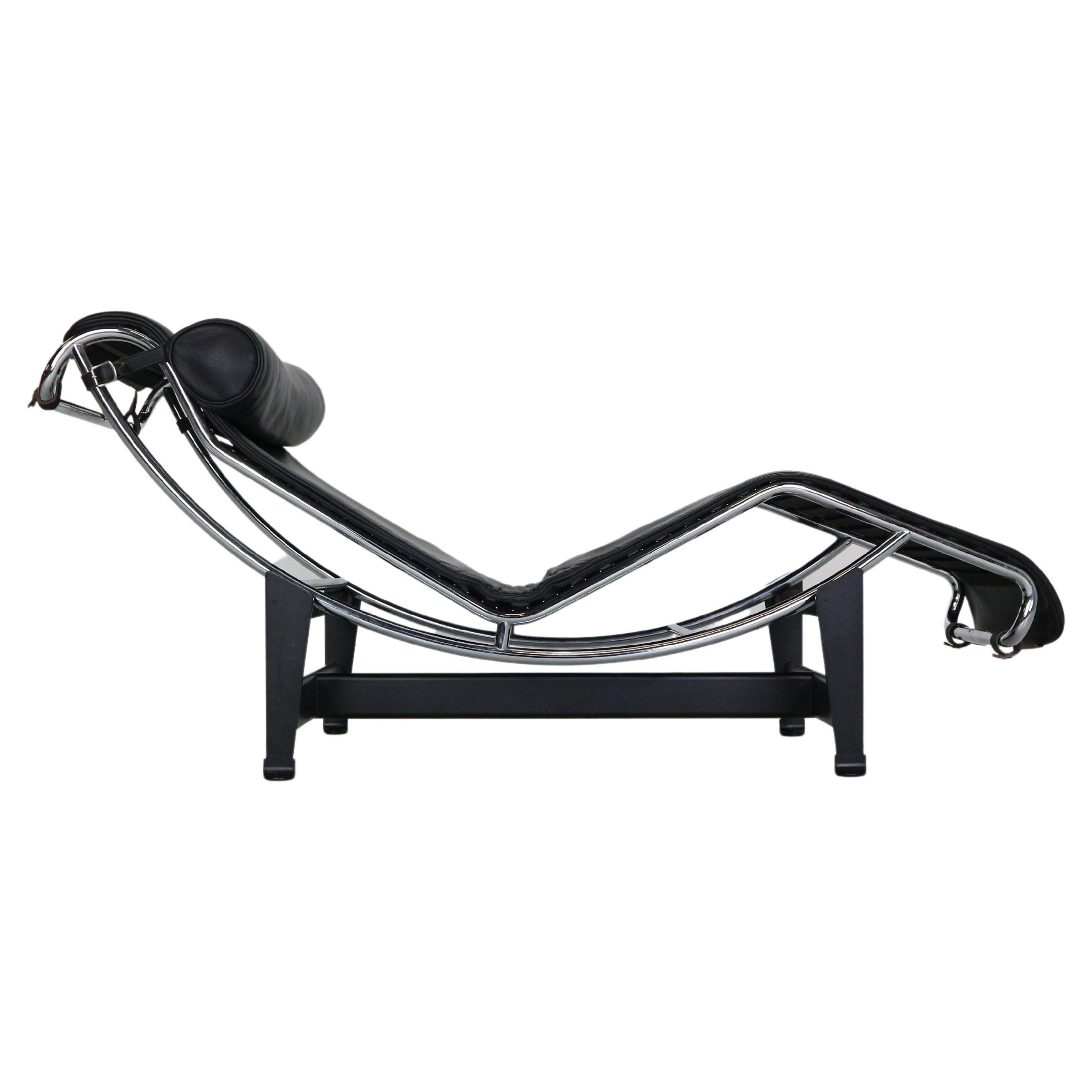 Le Corbusier LC4 Black on Black Chaise Lounge Chair by Cassina, 1970