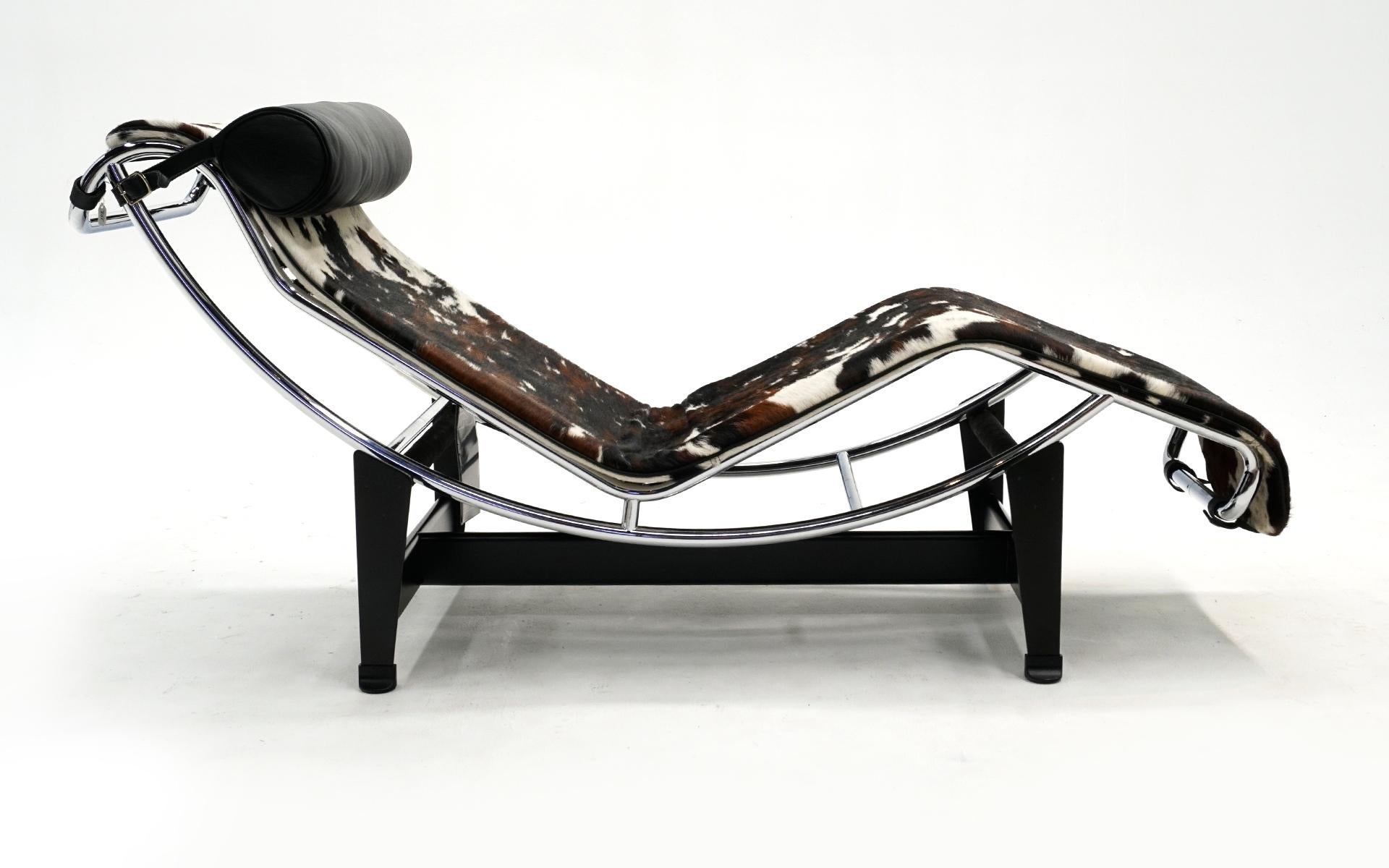 Le Corbusier LC4 Chaise Longue/Lounge in Brown, Black, White Cowhide for Cassina 2