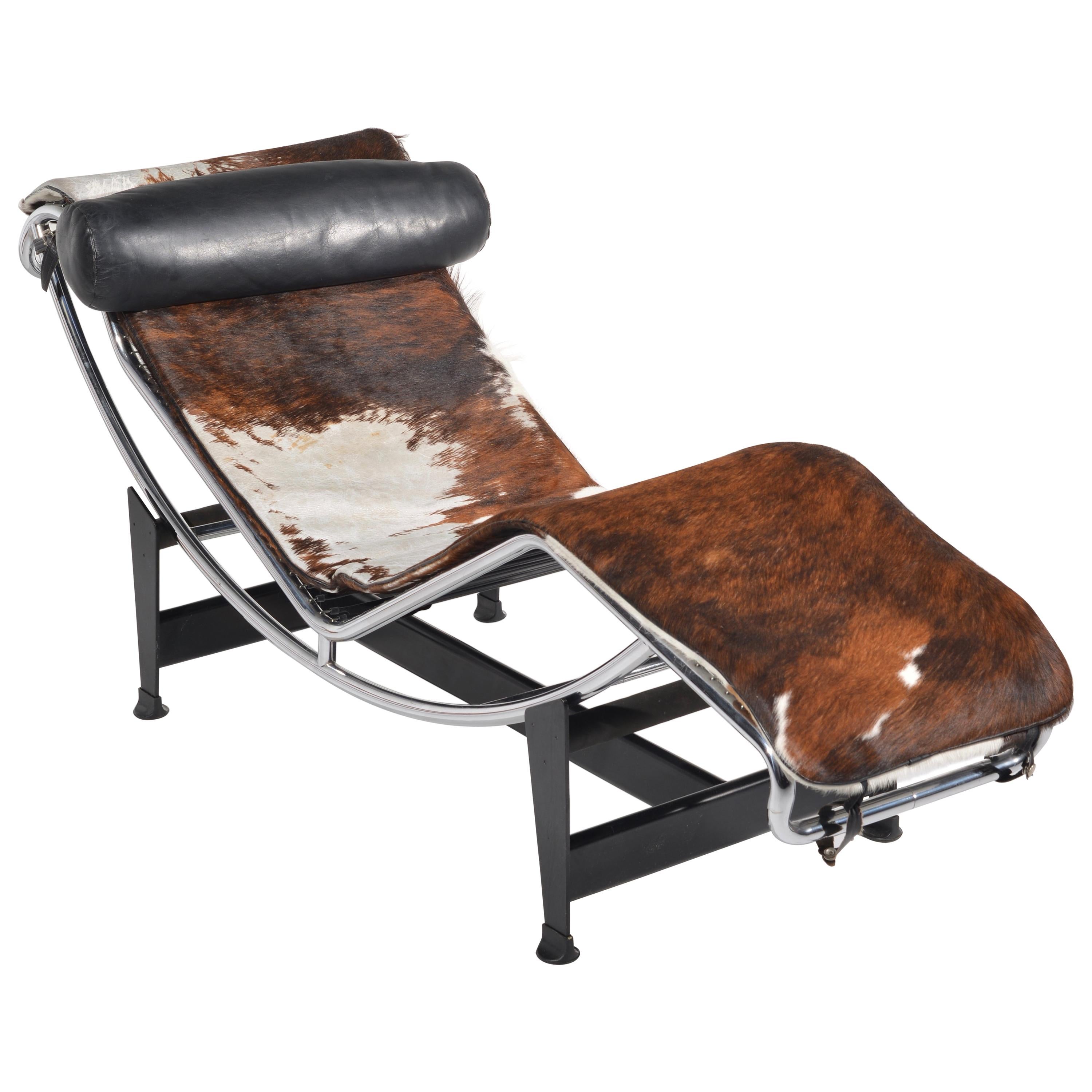 Le Corbusier LC4 Chaise Lounge for Cassina at 1stDibs