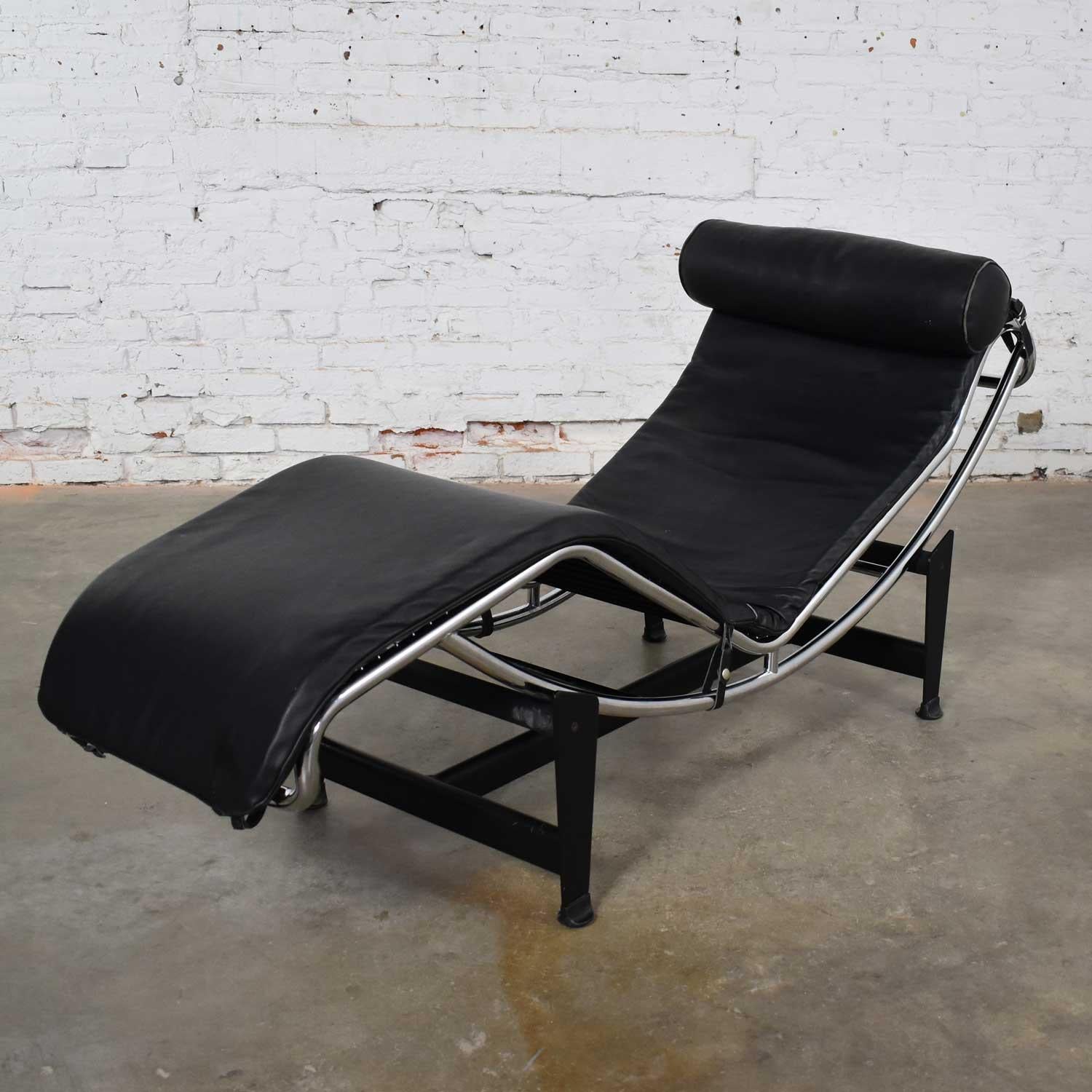 Le Corbusier LC4 Style Chaise Lounge with Black Leather Cushion by Unknown Maker In Good Condition In Topeka, KS