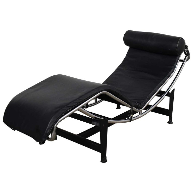 Le Corbusier Lc4 Style Chaise Lounge, Black Leather Chaise Longue
