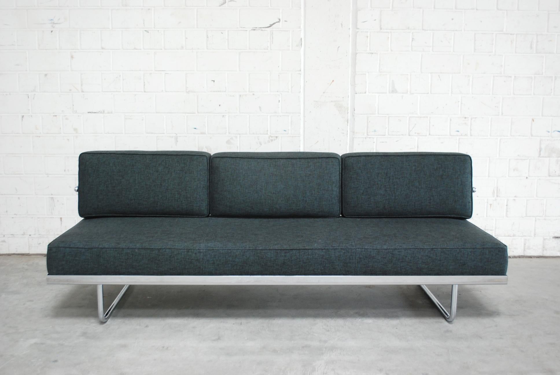 Le Corbusier LC5. F-Tagesbett Sofa von Cassina, 1998 (Bauhaus)