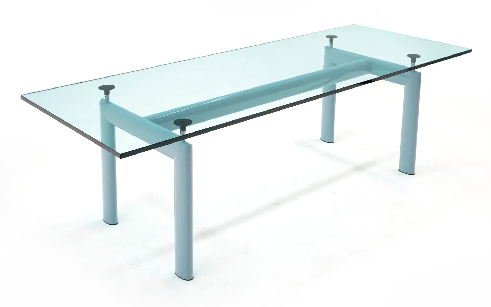 Esstisch LC6 von Corbusier für Cassina, original blaue Oberfläche und Glas (Moderne der Mitte des Jahrhunderts)