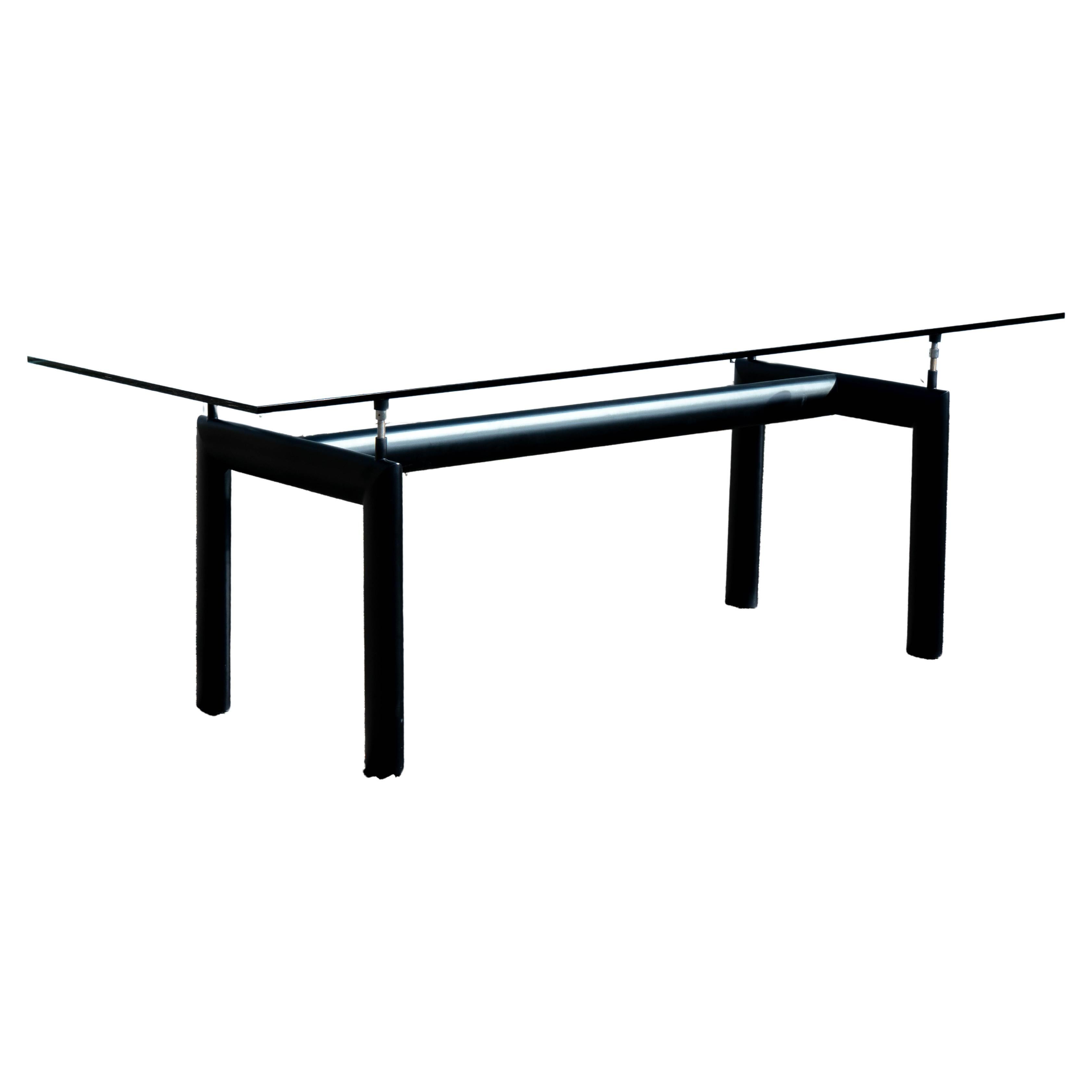 Le Corbusier - Lc6 Table de salle à manger en vente
