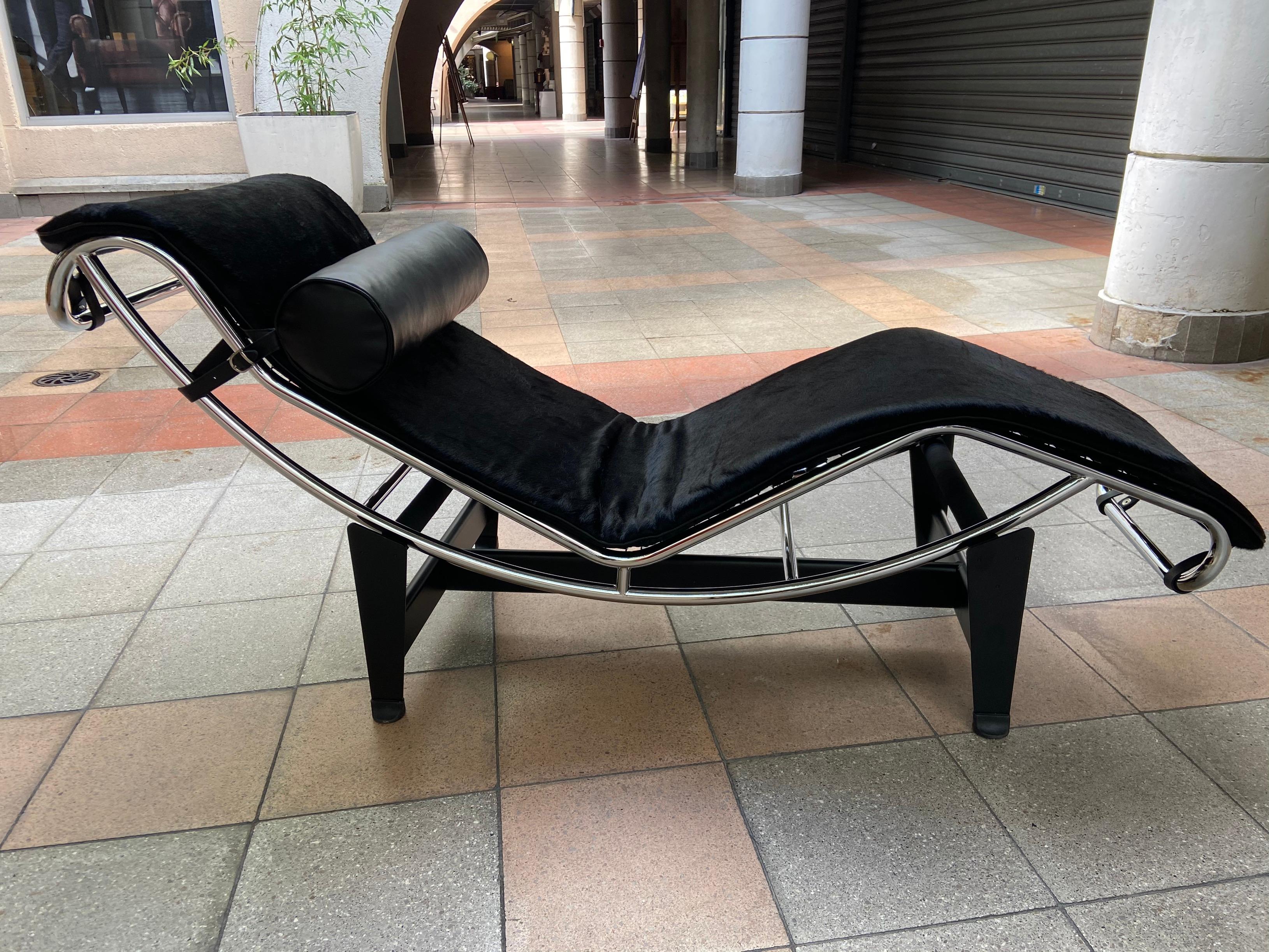 fauteuil le corbusier lc4