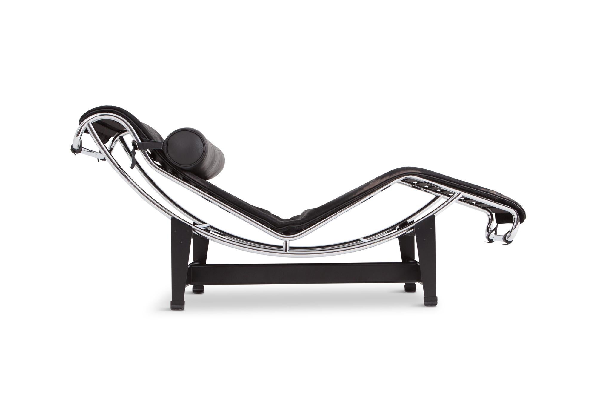 le corbusier pony chaise lounge