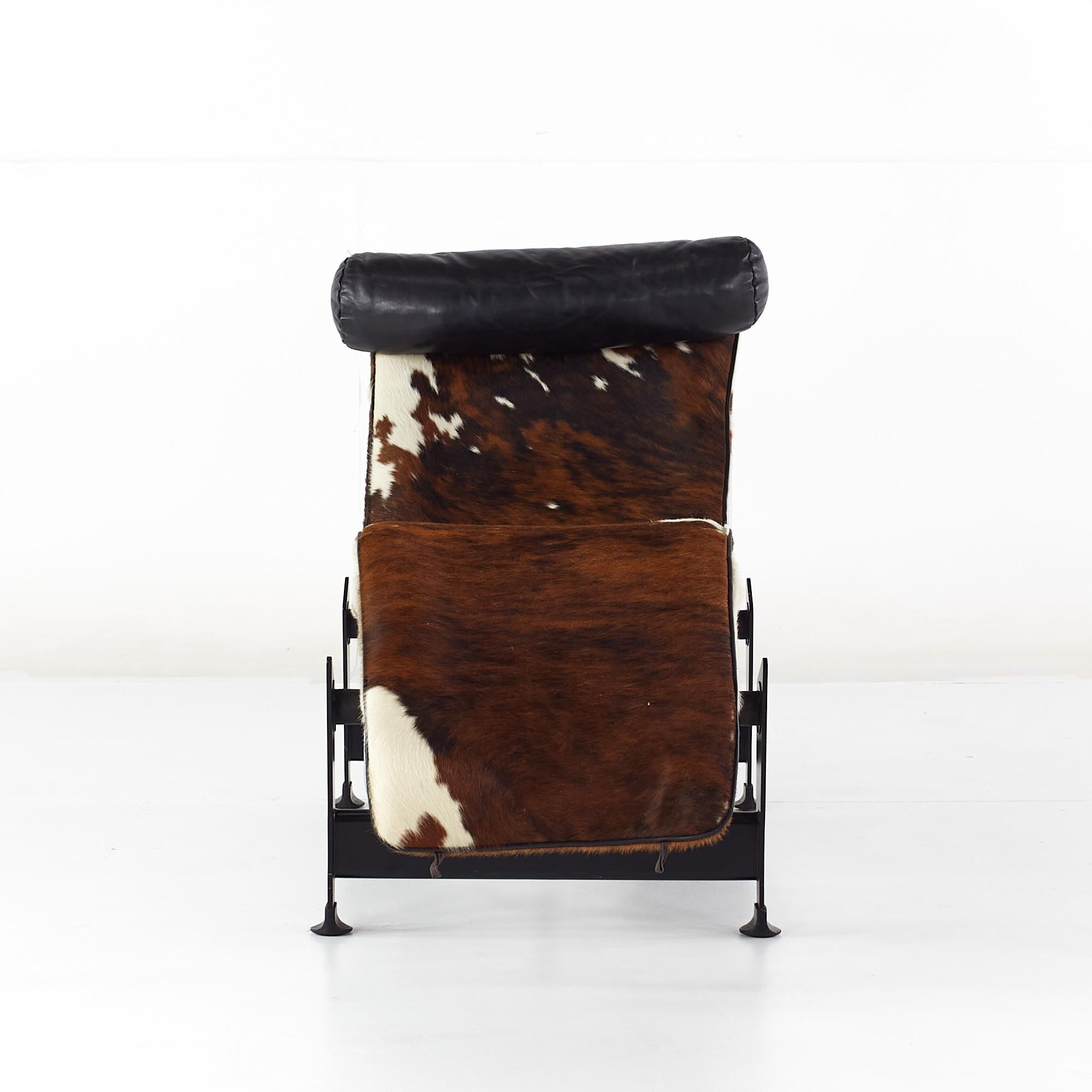 Le Corbusier midcentury LC4 Cowhide Chaise lounge chair

This chair measures: 24 wide x 64 deep x 27 high, with a seat height of 12 inches

All pieces of furniture can be had in what we call restored vintage condition. That means the piece is