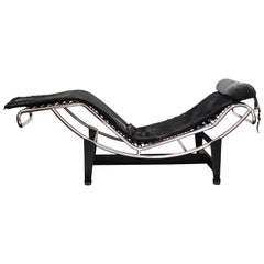 Retro Le Corbusier Modernist LC4 Chaise Lounge with Leather Cushion