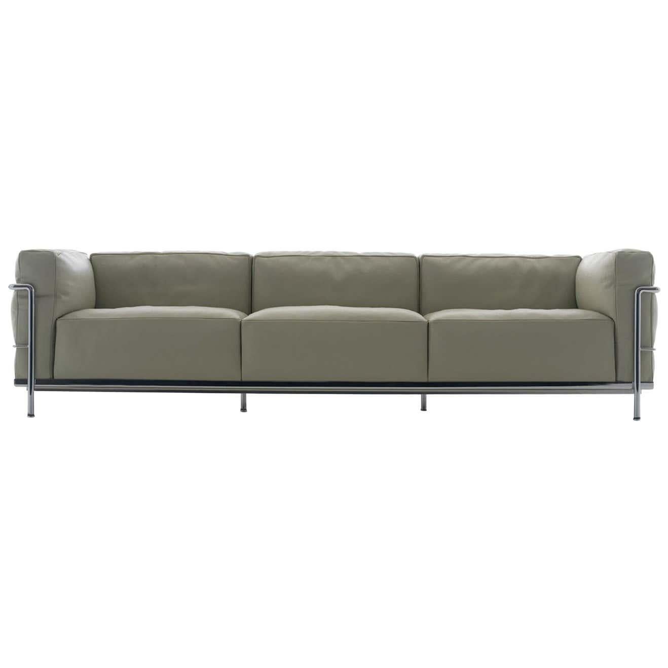 Mid-Century Modern Le Corbusier, P. Jeanneret, Charlotte Perriand LC3 Divano Sofa by Cassina For Sale