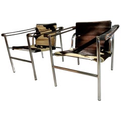 Le Corbusier - Paire de chaises LC1 en bandoulière:: années 1960