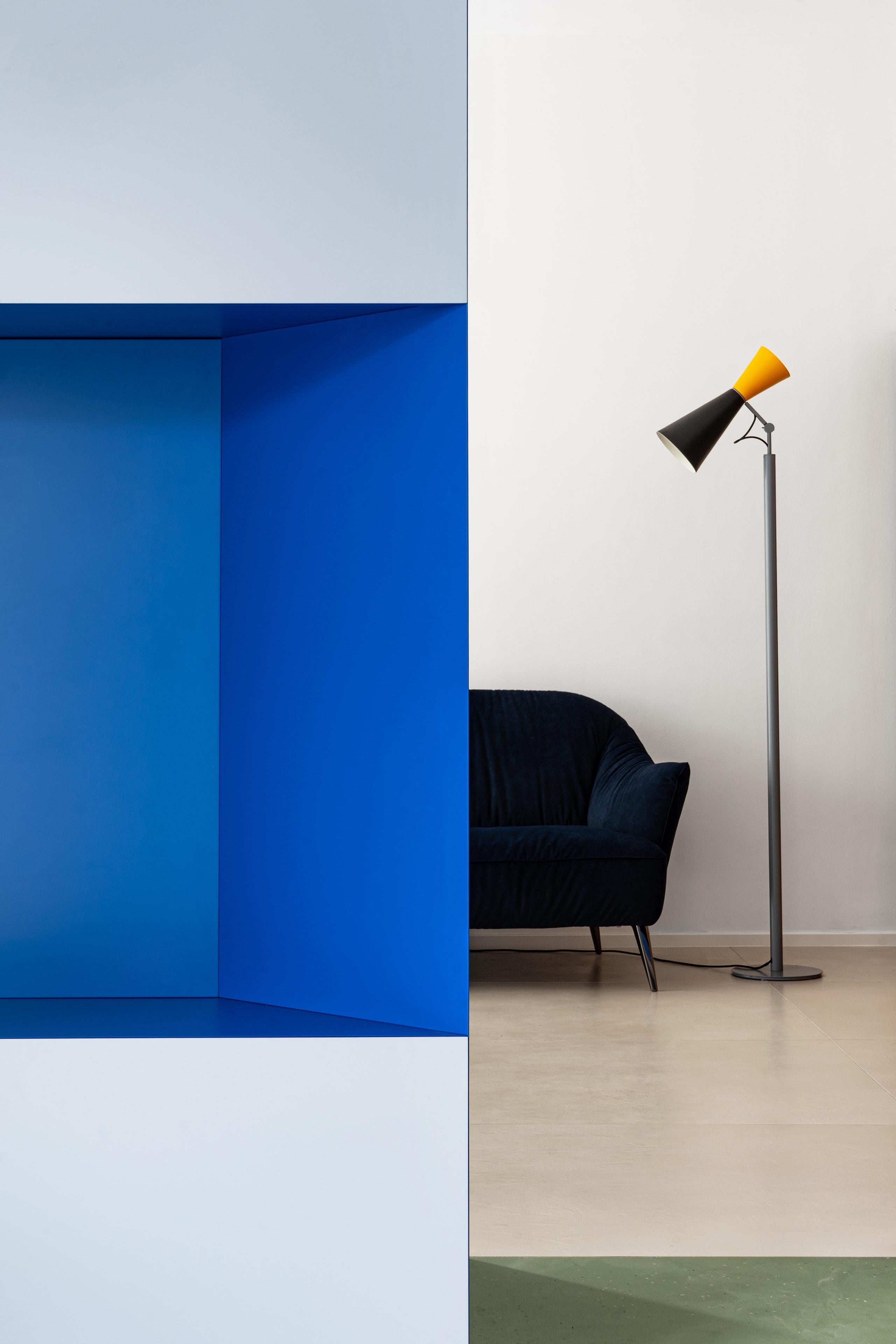 Le Corbusier 'Parliament' Floor Lamp for Nemo in White & Gray For Sale 1