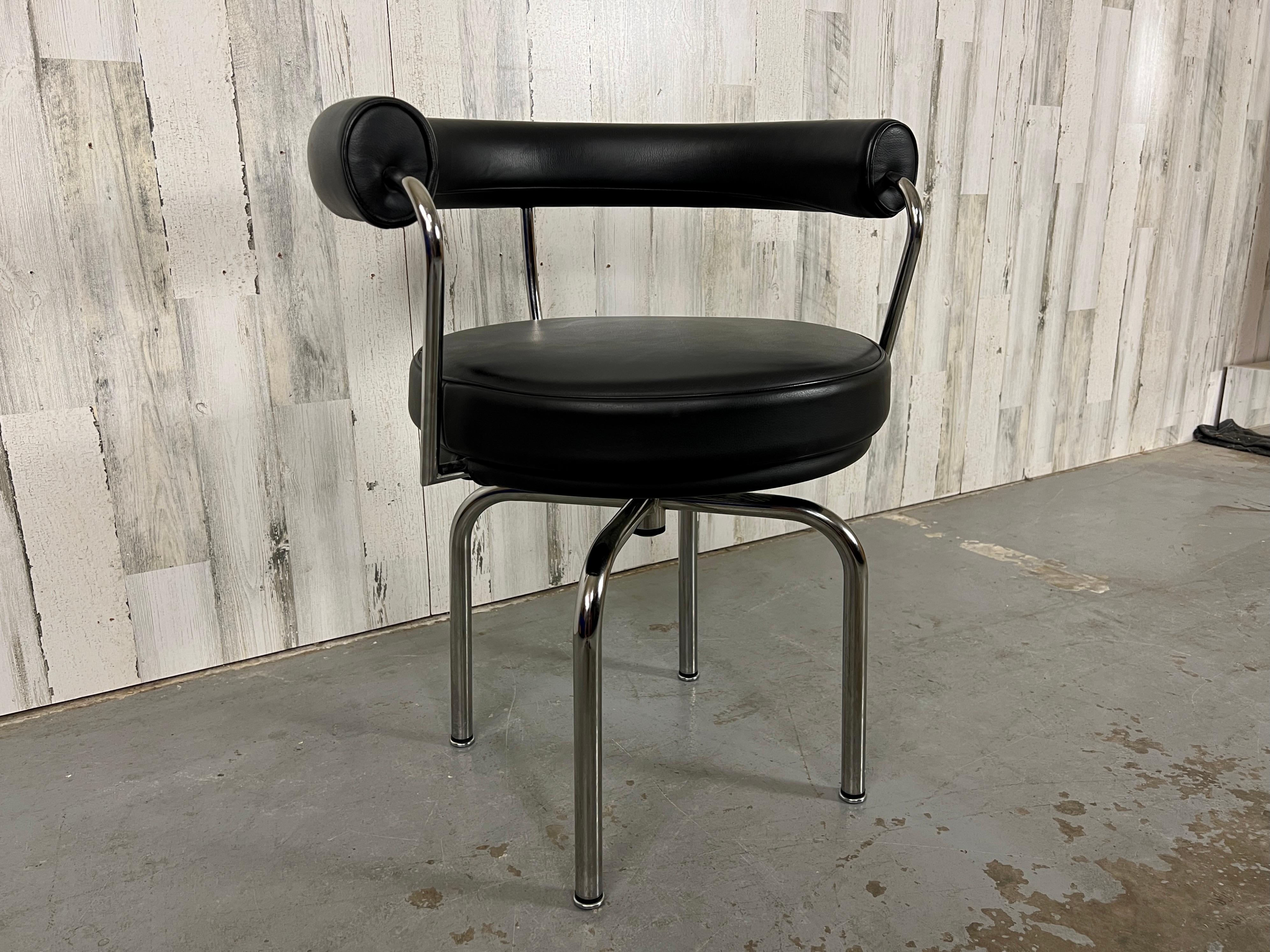 corbusier lc7