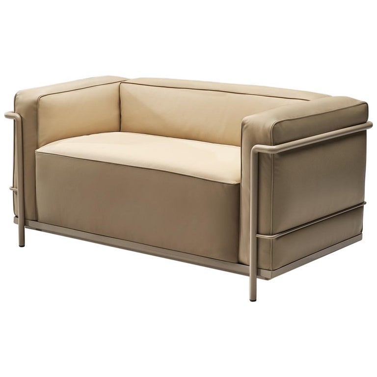 Le Corbusier Perriand And Jeanneret Reupholstered Sofa Le Corbusier Perriand And Jeanneret Reupholstered Sofa