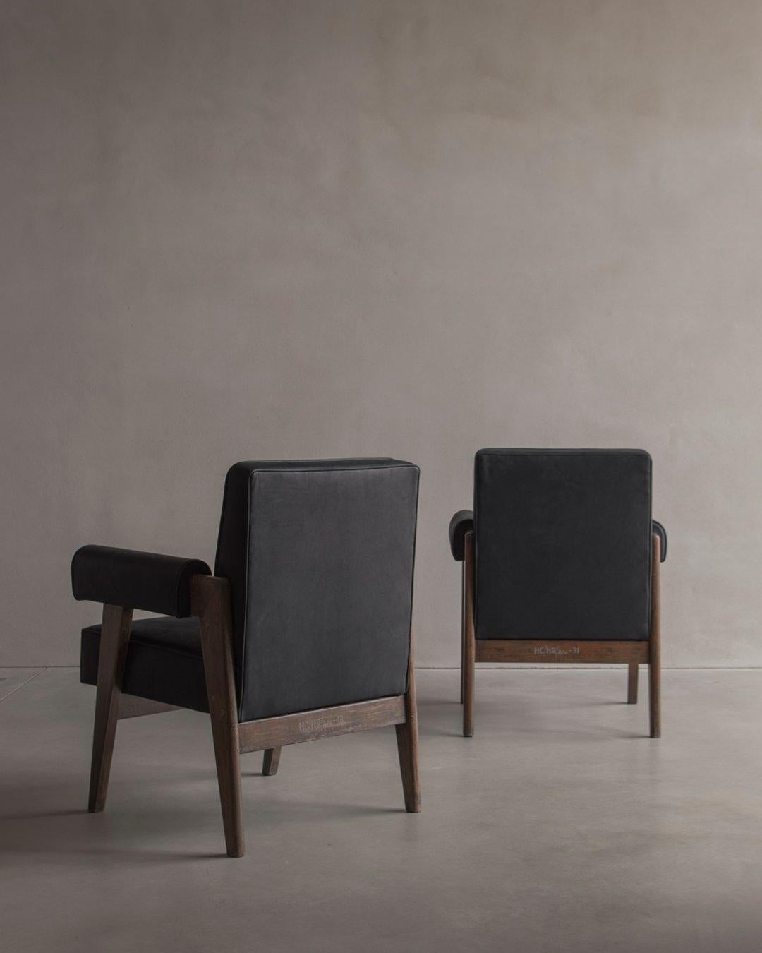 Hand-Crafted Le Corbusier & Pierre Jeanneret, Authentic LC/PJ-SI-41-A Armchairs, circa 1955 For Sale