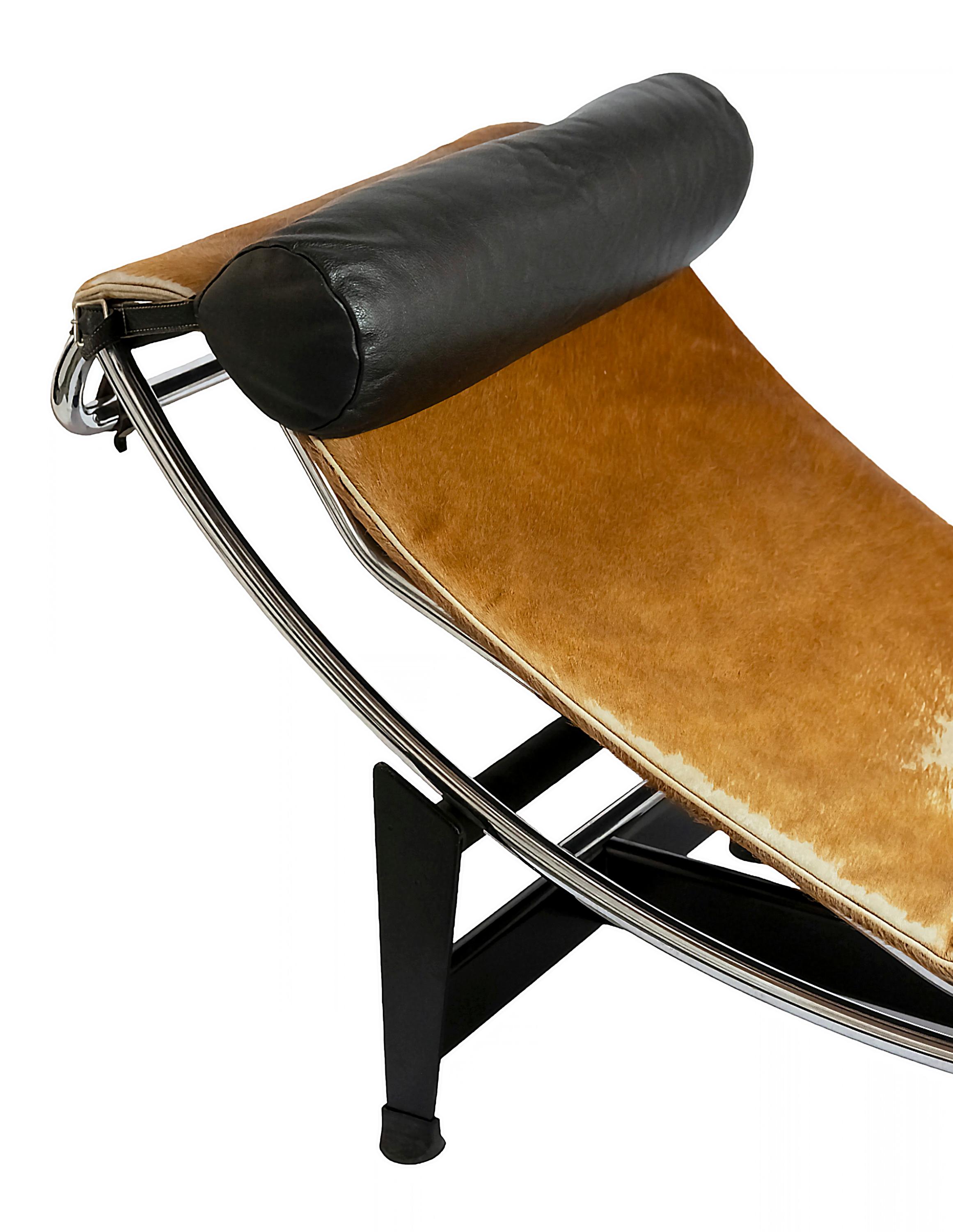 Le Corbusier, Pierre Jeanneret, Charlotte Perriand Chaise Longue LC4 para Cassina Italiano en venta