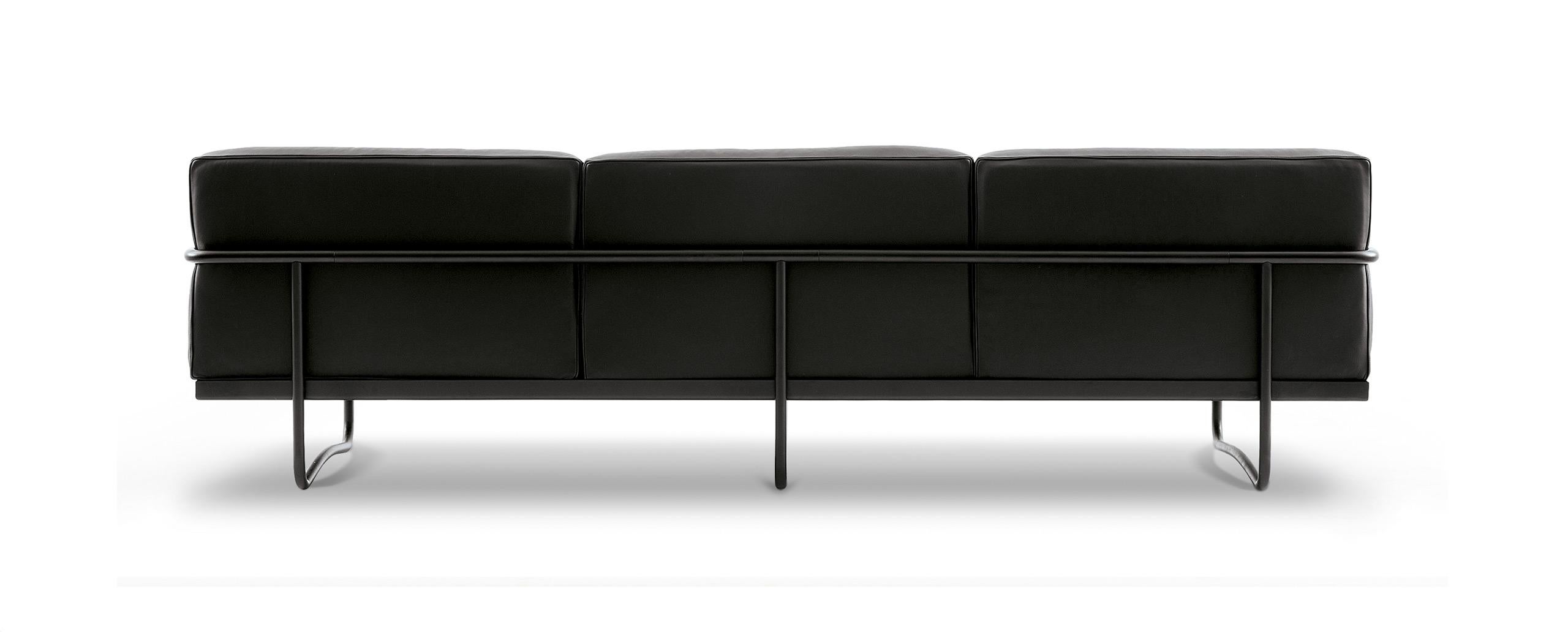 charlotte perriand sofa