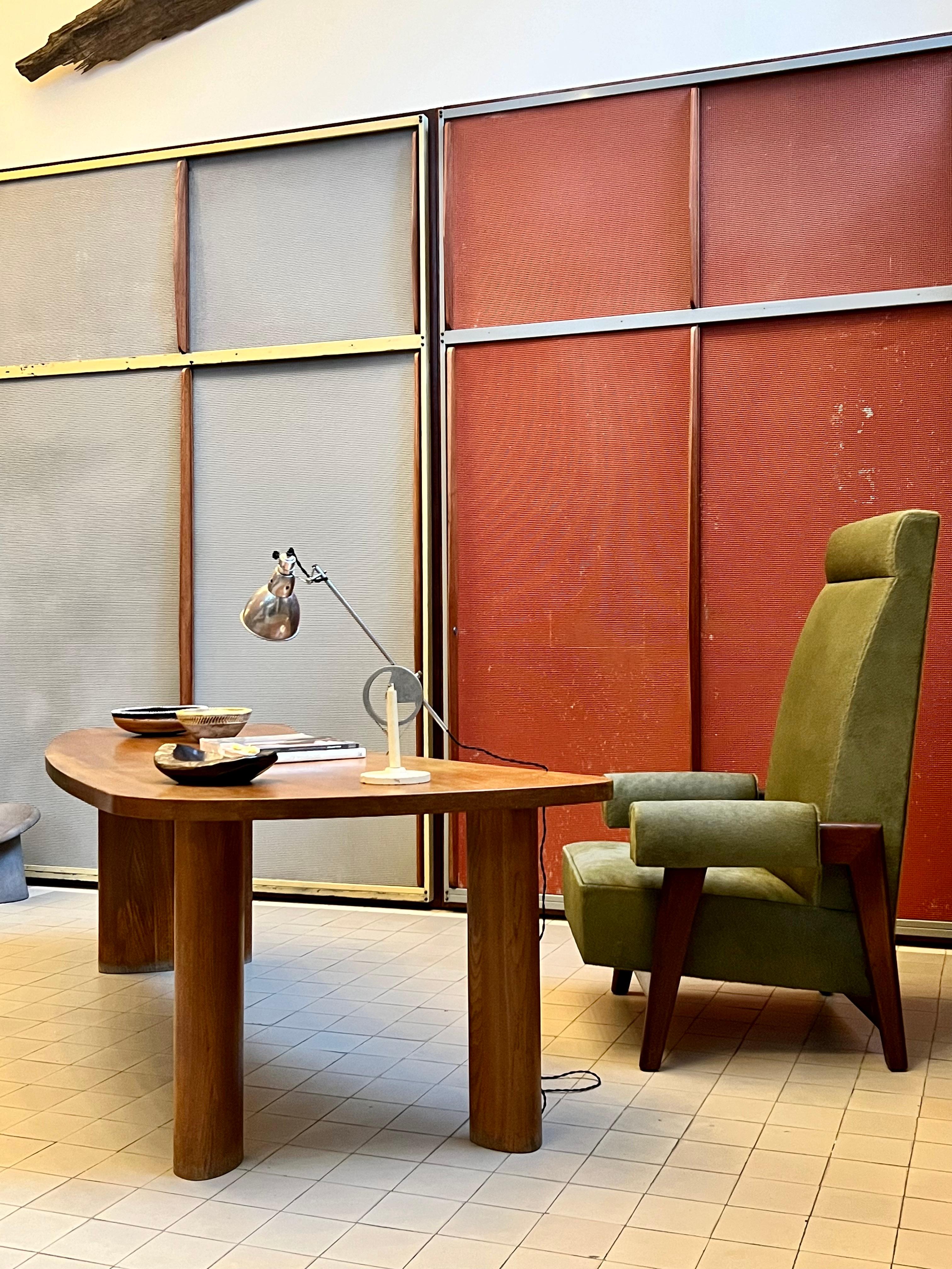 Animal Skin Le Corbusier & Pierre Jeanneret, LC/PJ-SI-44-A, Court's President Chair For Sale