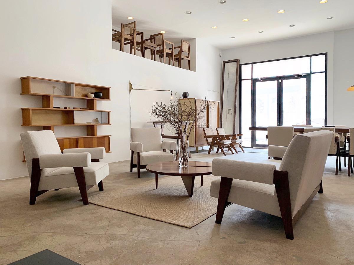 Seltene Loungesessel von Le Corbusier & Pierre Jeanneret aus Chandigarh im Zustand „Hervorragend“ in Brooklyn, NY