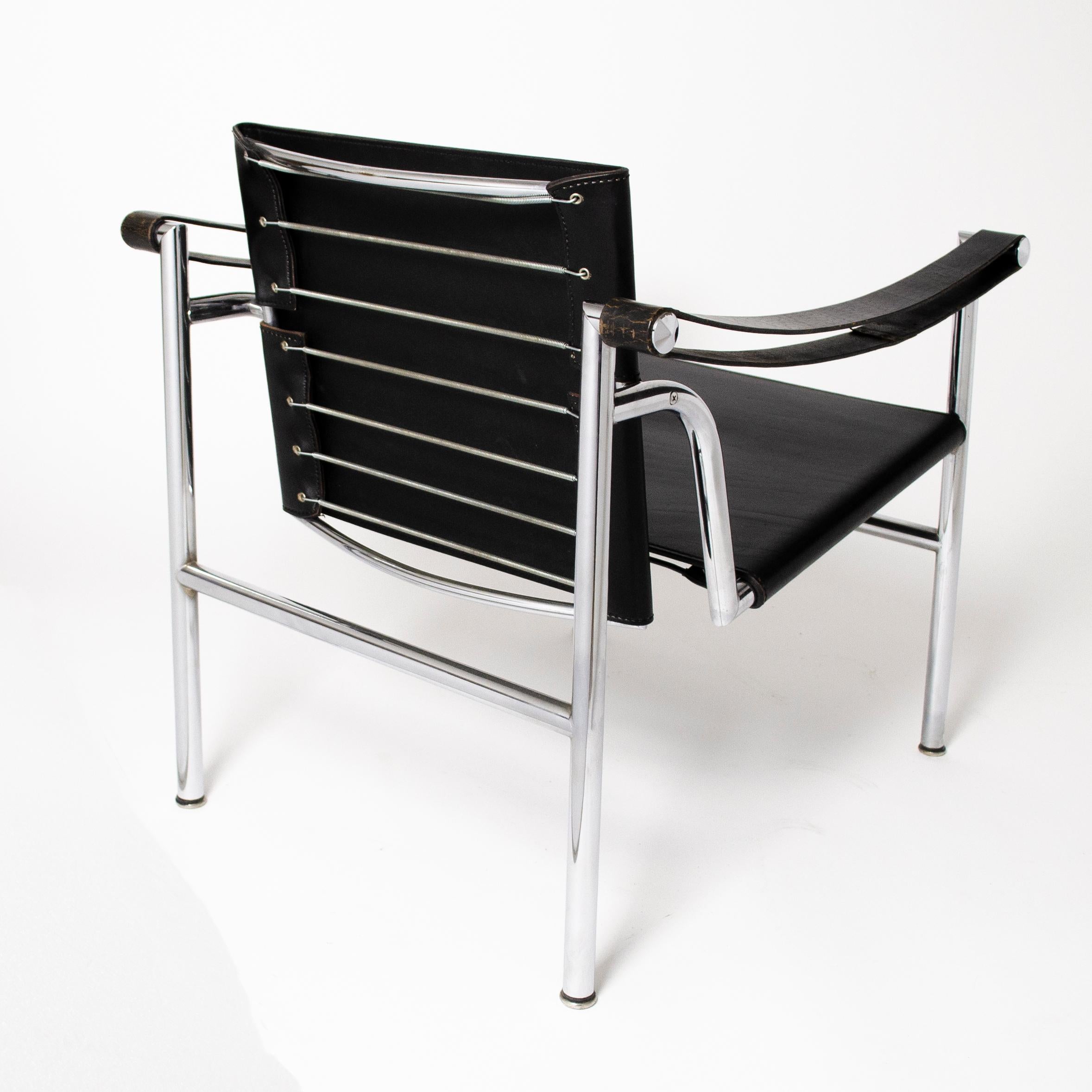 Le Corbusier Postmodern Steel and Black LC1 Numbered Chairs for Cassina, 1980s 2