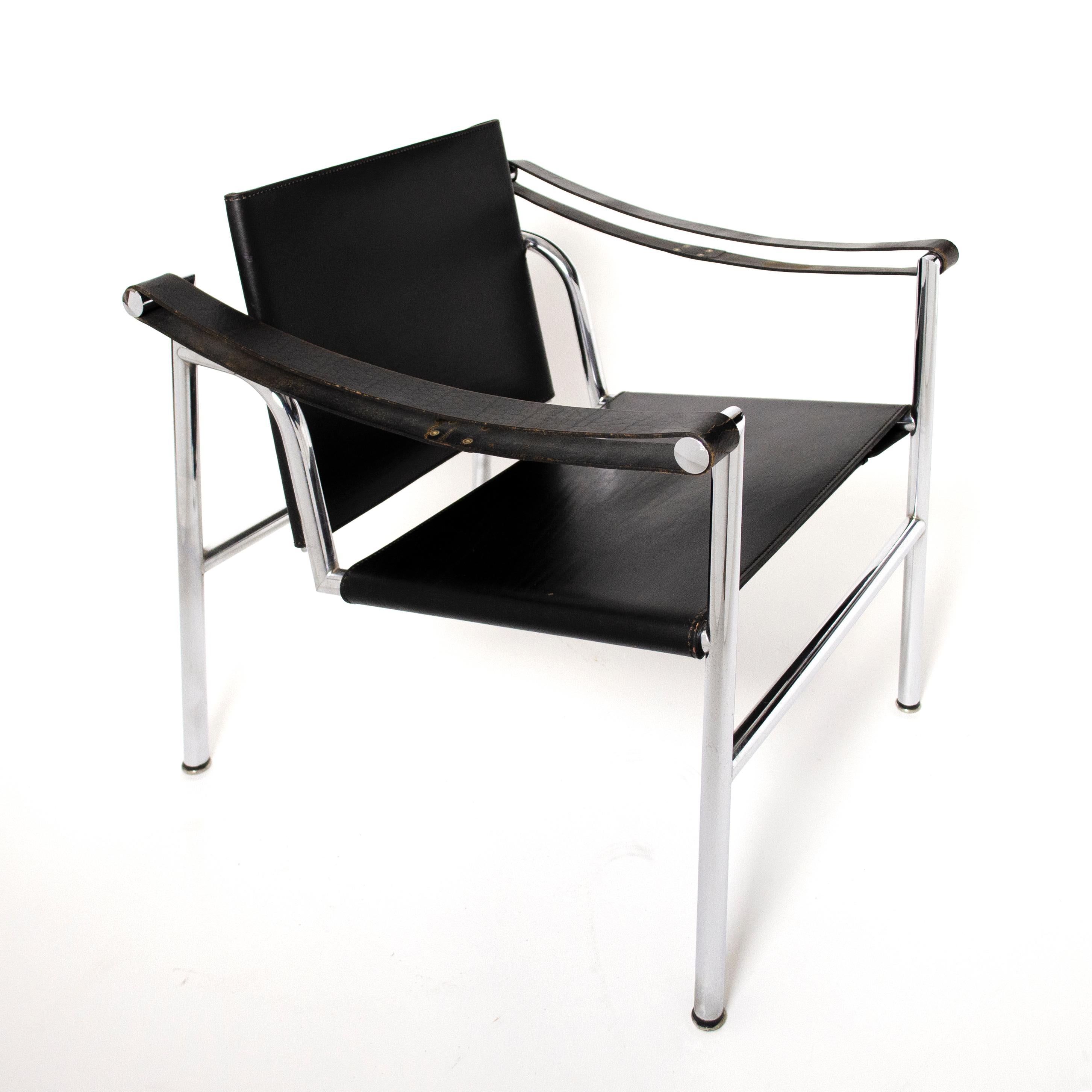Le Corbusier Postmodern Steel and Black LC1 Numbered Chairs for Cassina, 1980s 3