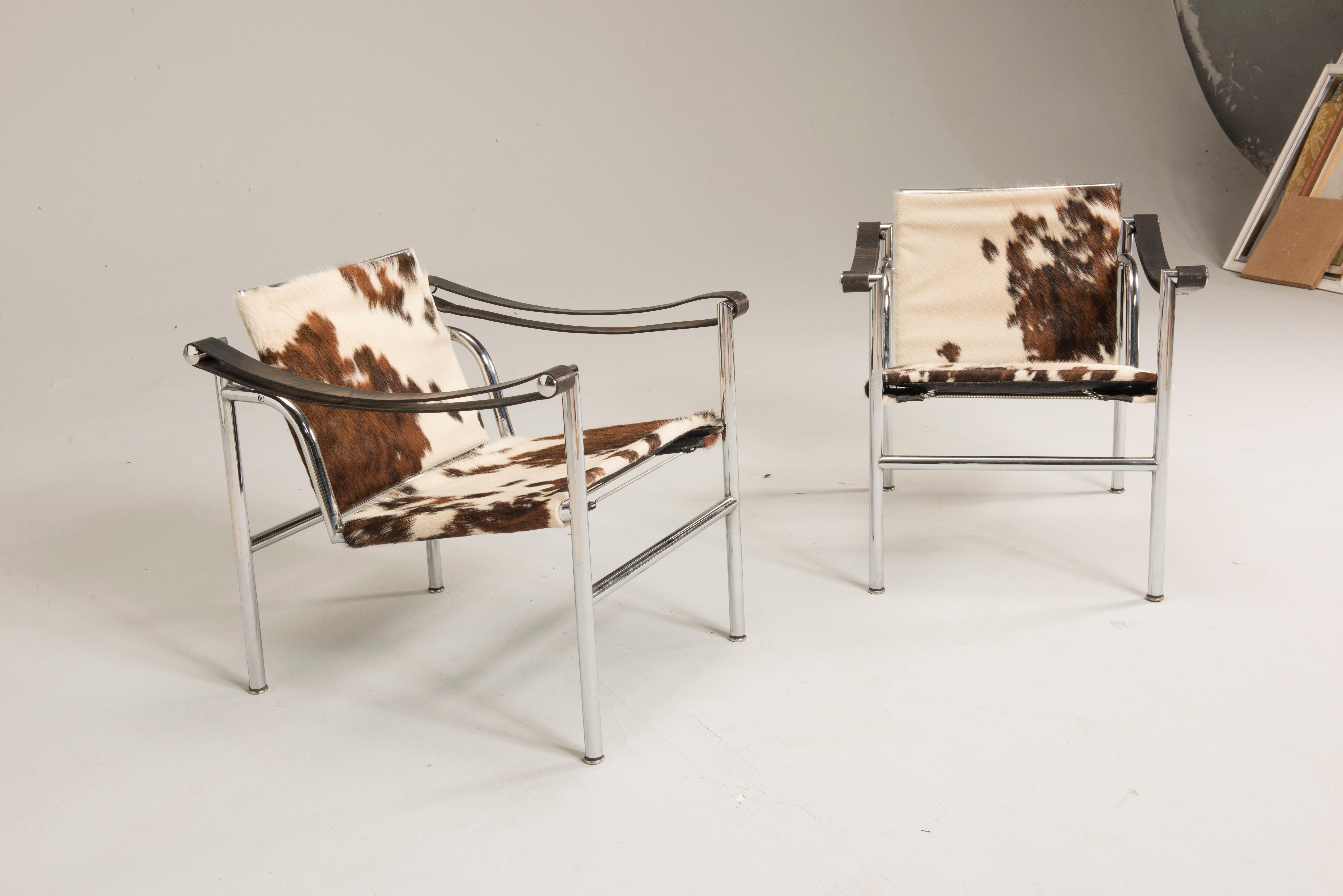 20th Century Le Corbusier Postmodern Steel and Cowskin LC1 Numbered Chairs for Cassina, 1980s