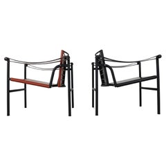 Ensemble de 2 fauteuils en cuir d'origine Le Corbusier, modèle LC1 pour Cassina, années 1970