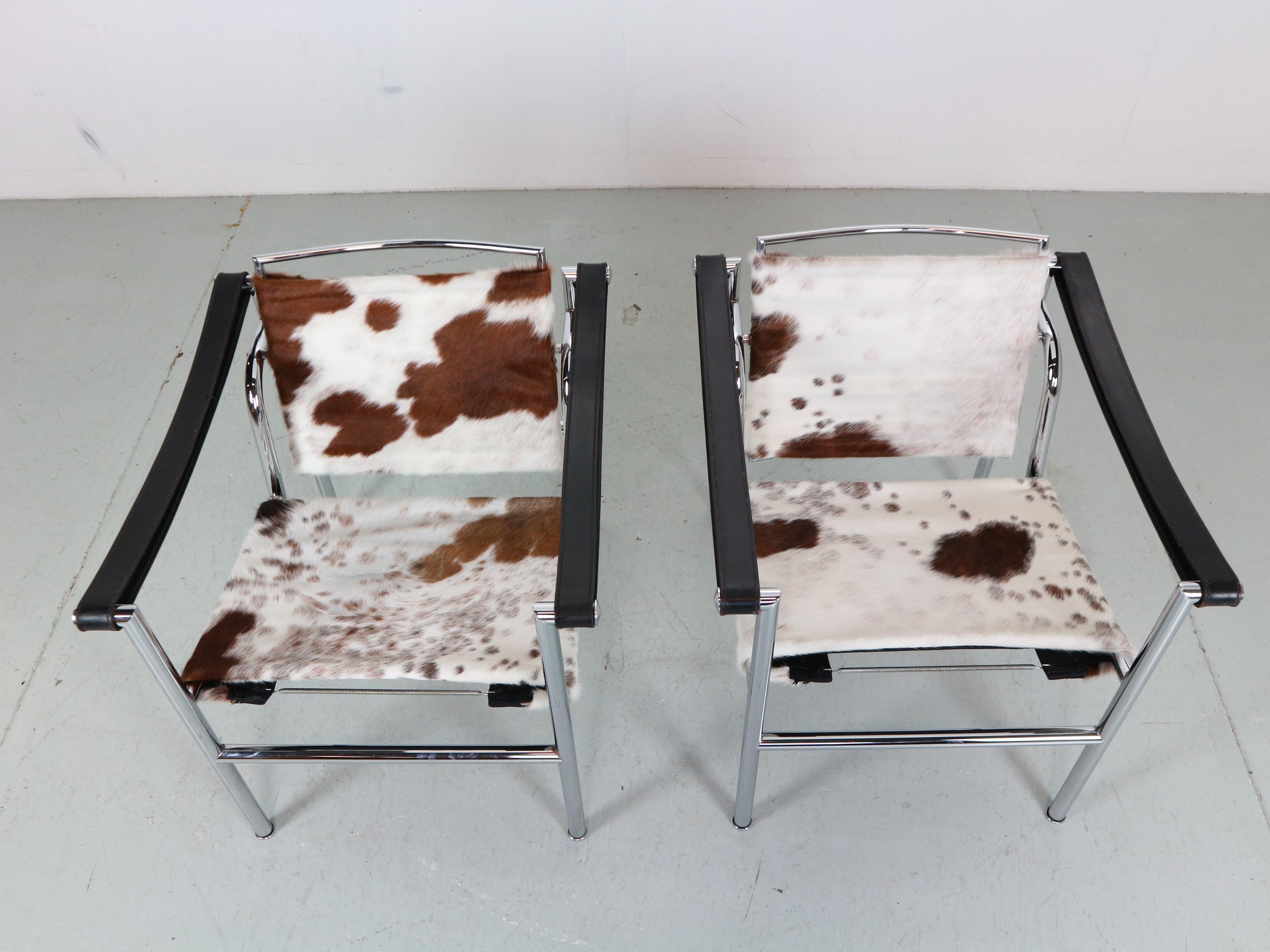 Italian Le Corbusier Set of 2 Pony Skin Armchairs Model-LC1 for Cassina, 1970s, Italy