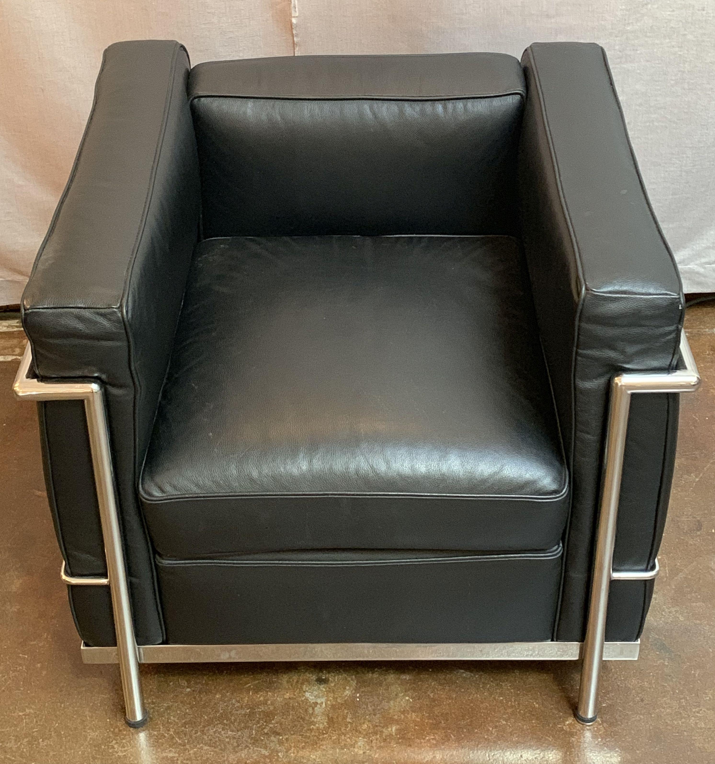 20th Century Le Corbusier Style Black Leather and Chrome Chairs