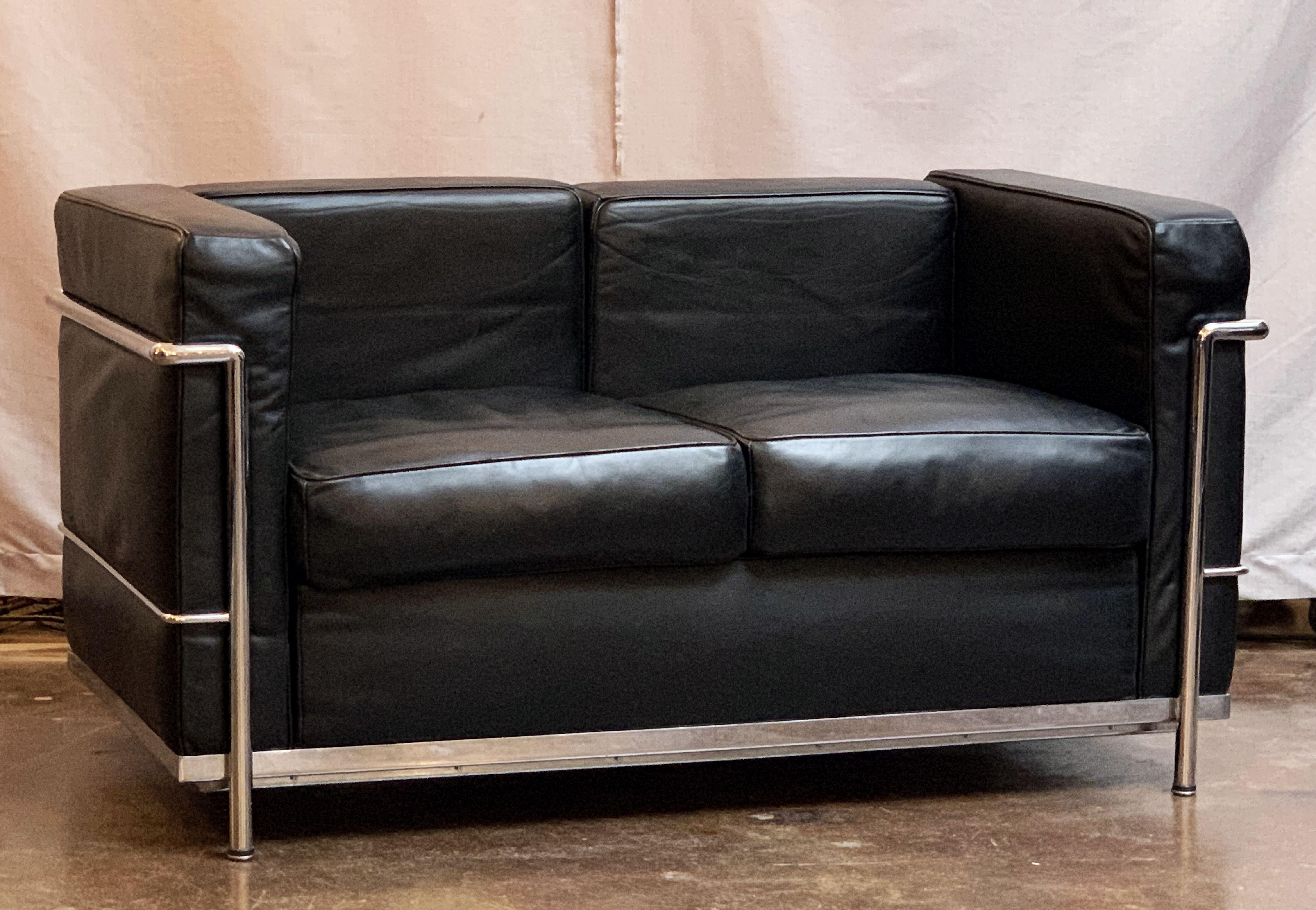 Mid-Century Modern Le Corbusier Style Black Leather and Chrome Two-Seat Sofa