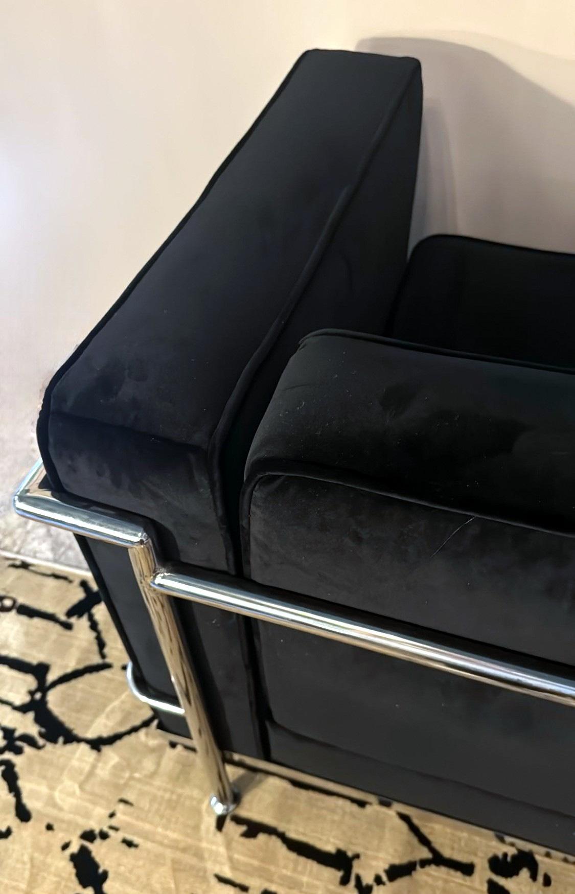 Le Corbusier Style Italian Armchair in Black Velvet with Stainless Steel Frame For Sale 9