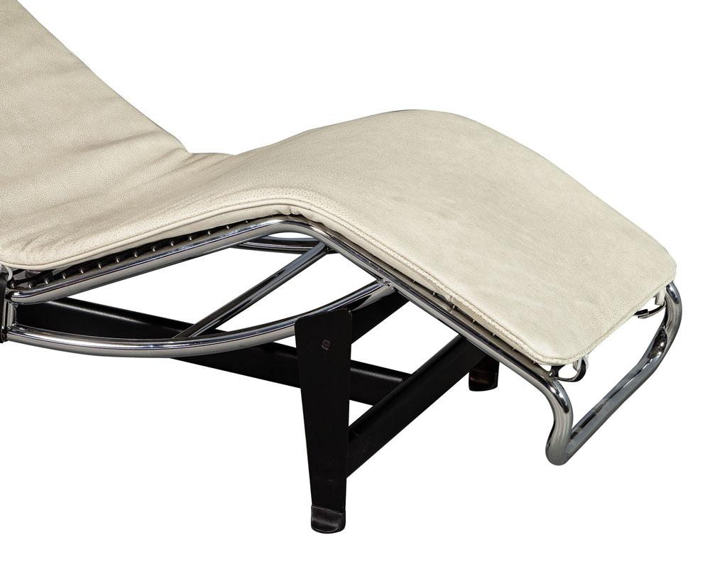 Metal Le Corbusier Style Leather and Polished Stainless Steel Chaise