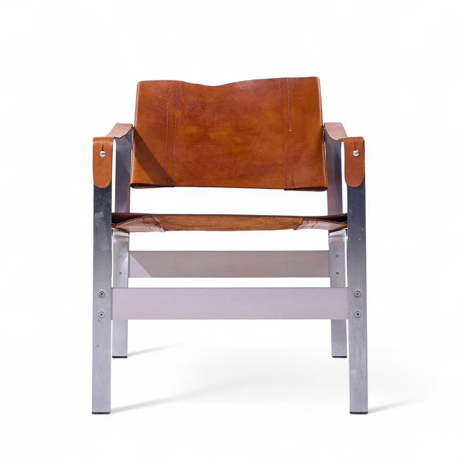 20th Century Le Corbusier Style Mid Century Leather and Stainless Steel Sling Lounge Chairs For Sale