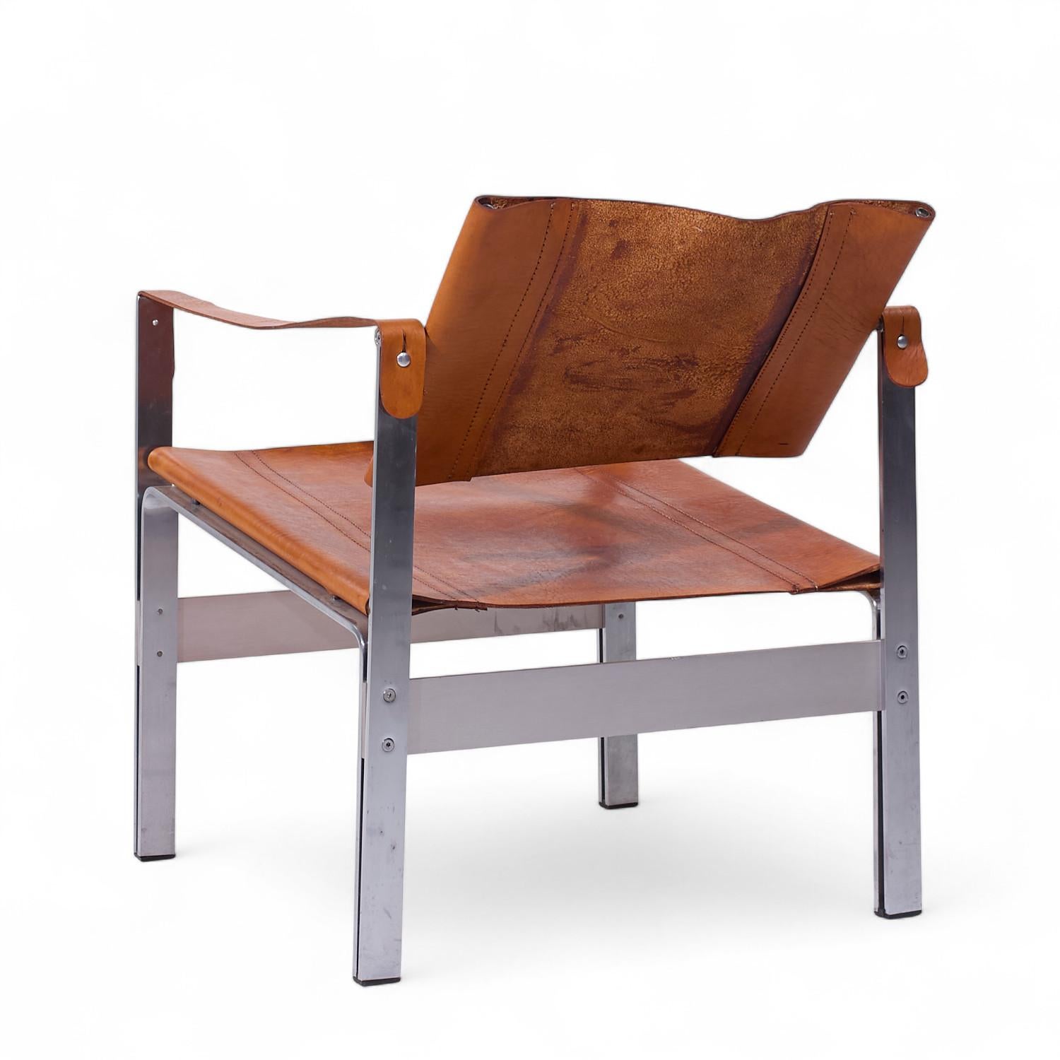 Le Corbusier Style Mid Century Leather and Stainless Steel Sling Lounge Chairs For Sale 3