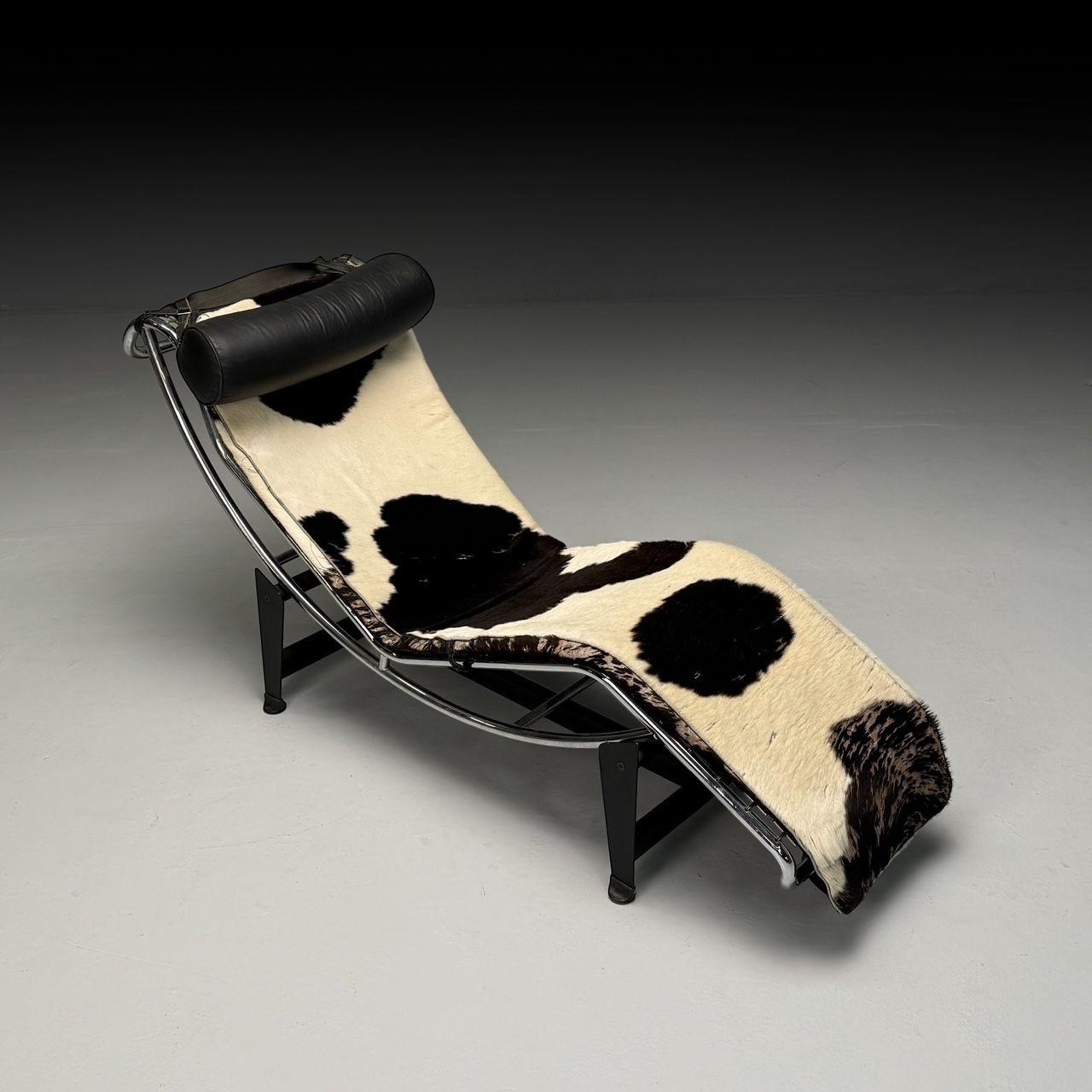 20th Century Le Corbusier Style, Mid-Century Modern, Chaise Lounge, Cowhide, Metal, 20th C.