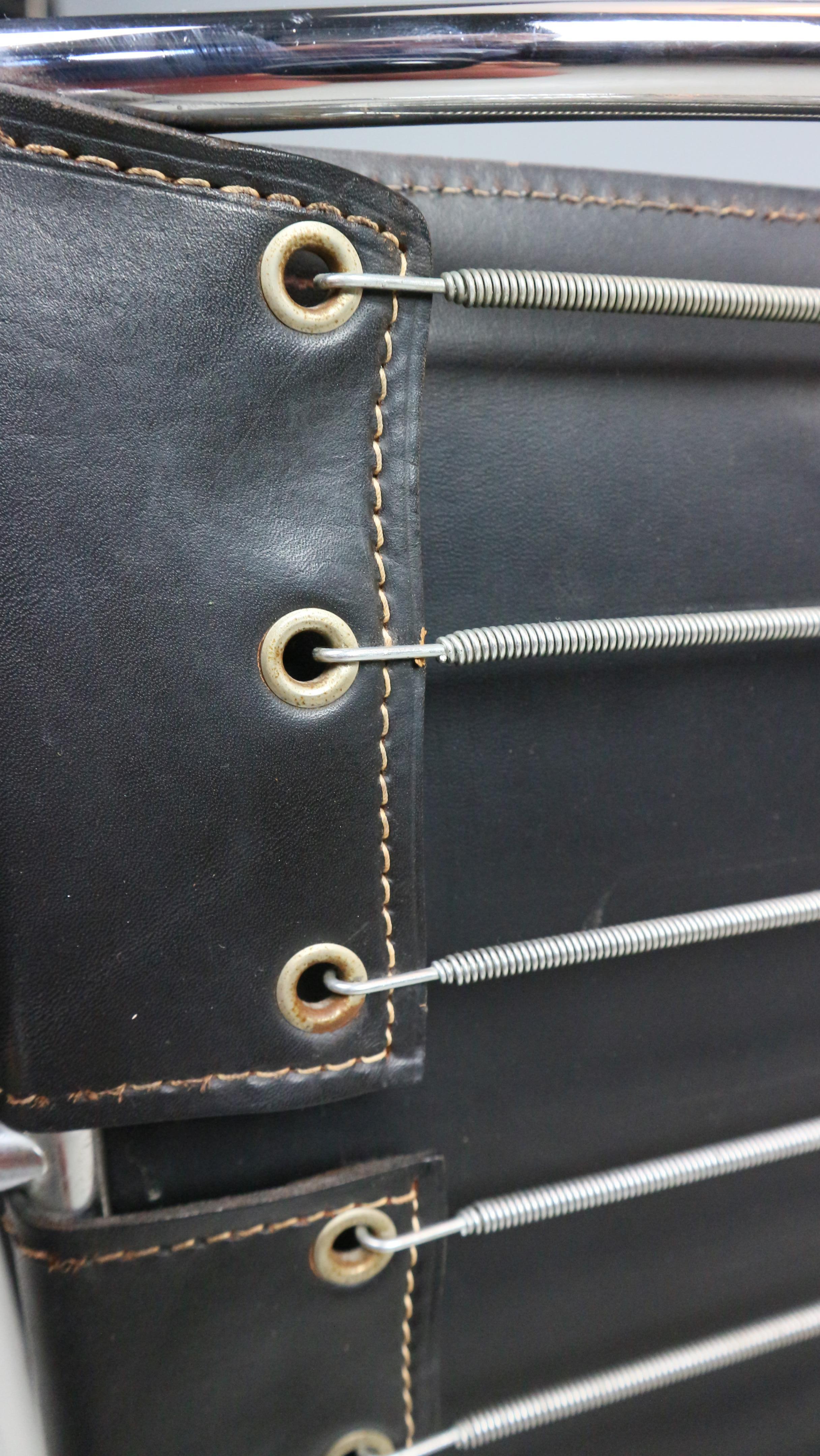 Le Corbusier Vintage Black Leather Armchair Model- LC1 for Cassina, 1970s 4