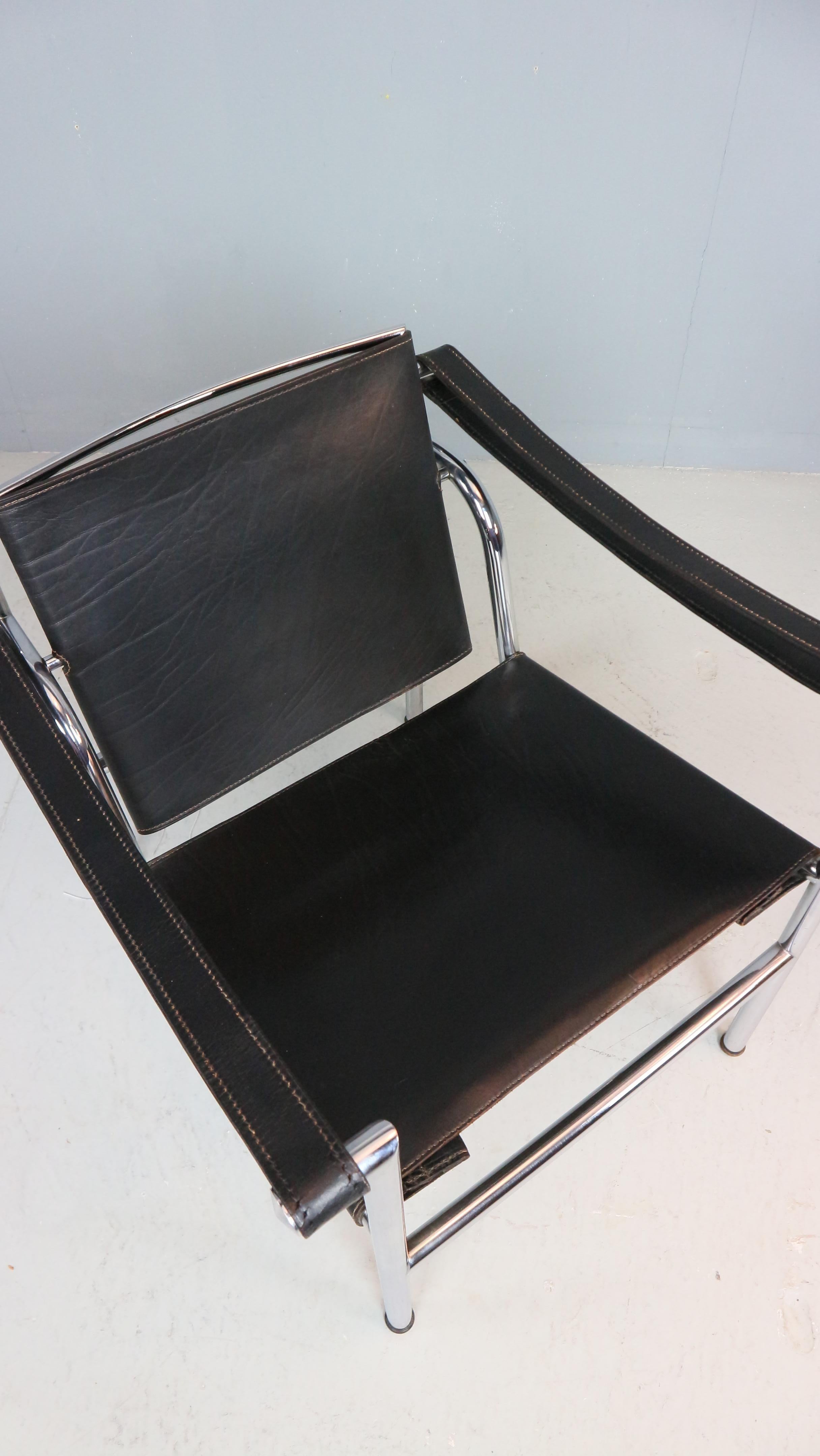 Le Corbusier Vintage Black Leather Armchair Model- LC1 for Cassina, 1970s 11