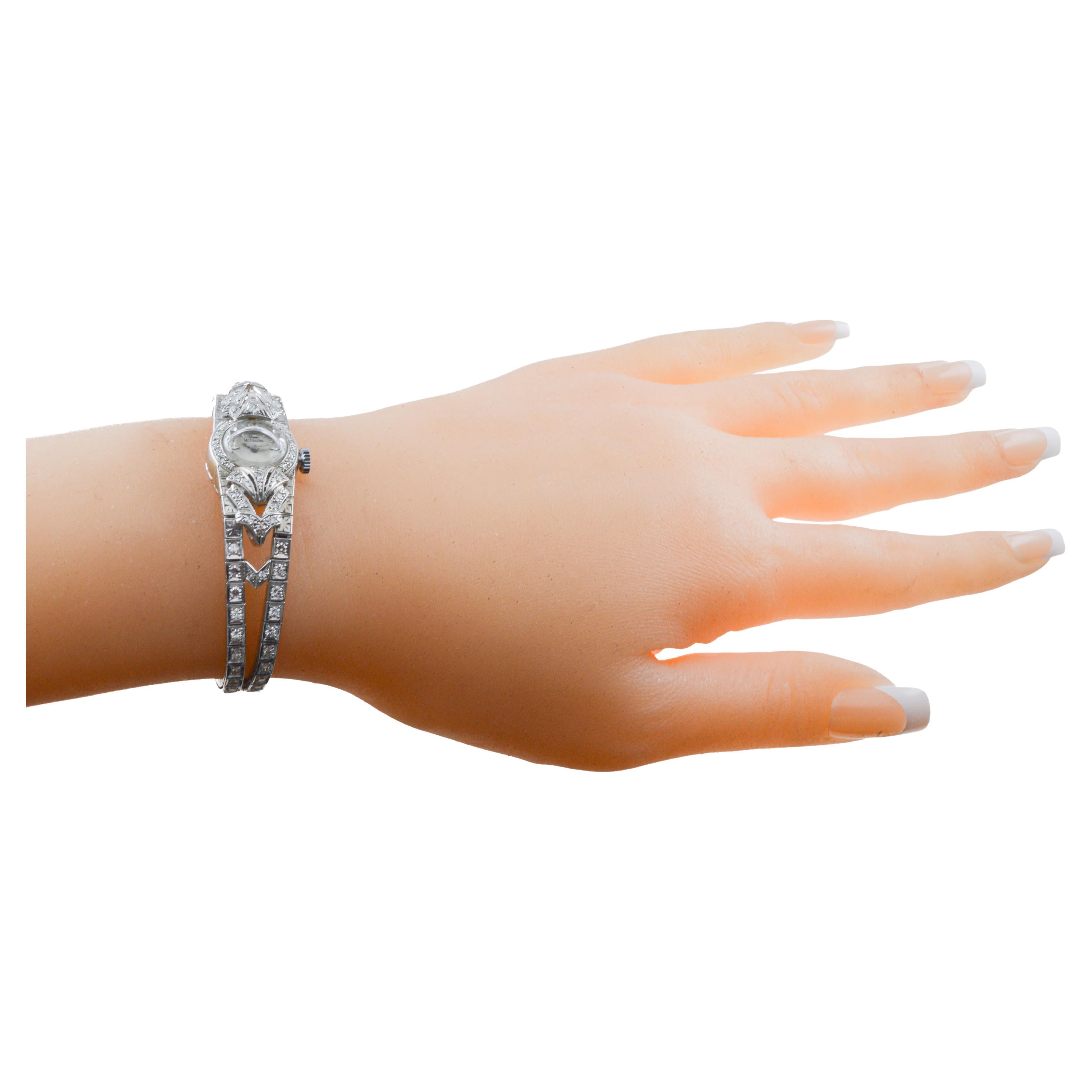 Le Coultre 14Kt Solid Gold Art Deco Watch circa 1950's Full Length For Sale 12