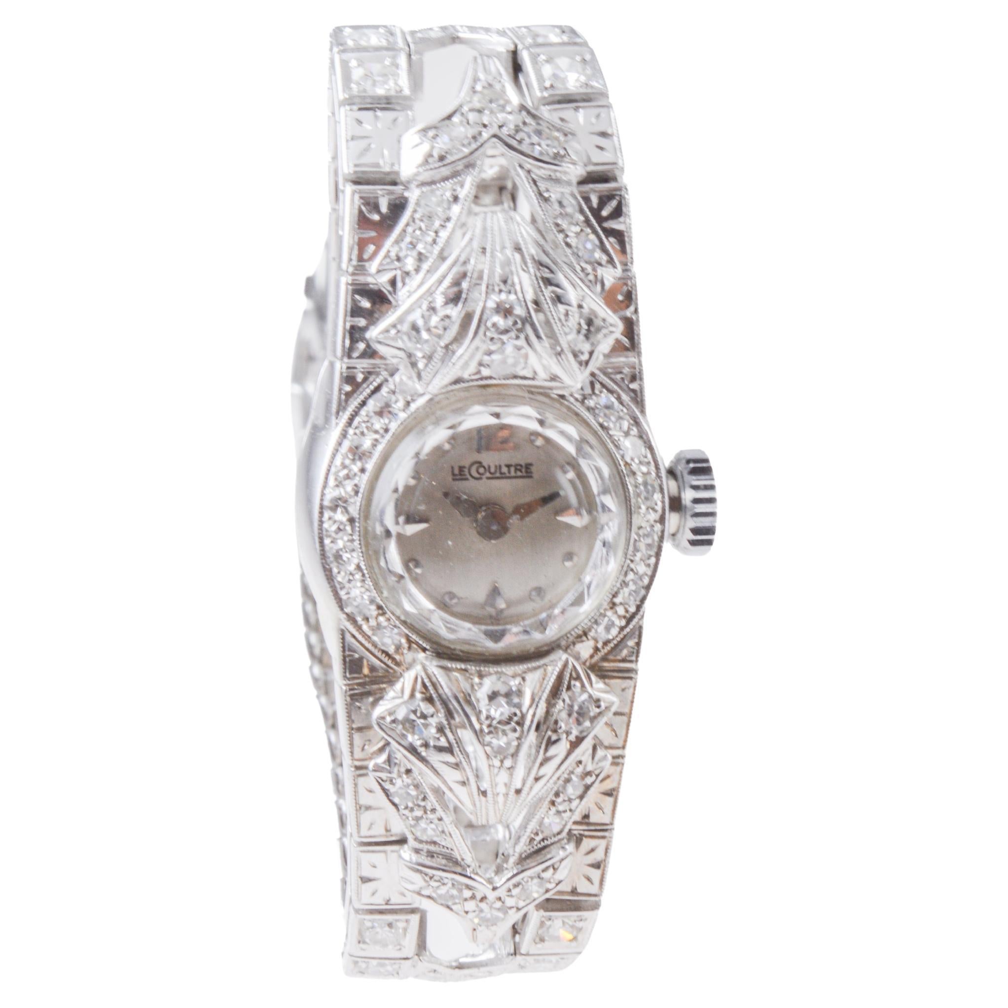 Le Coultre 14Kt Solid Gold Art Deco Watch circa 1950's Full Length For Sale 5