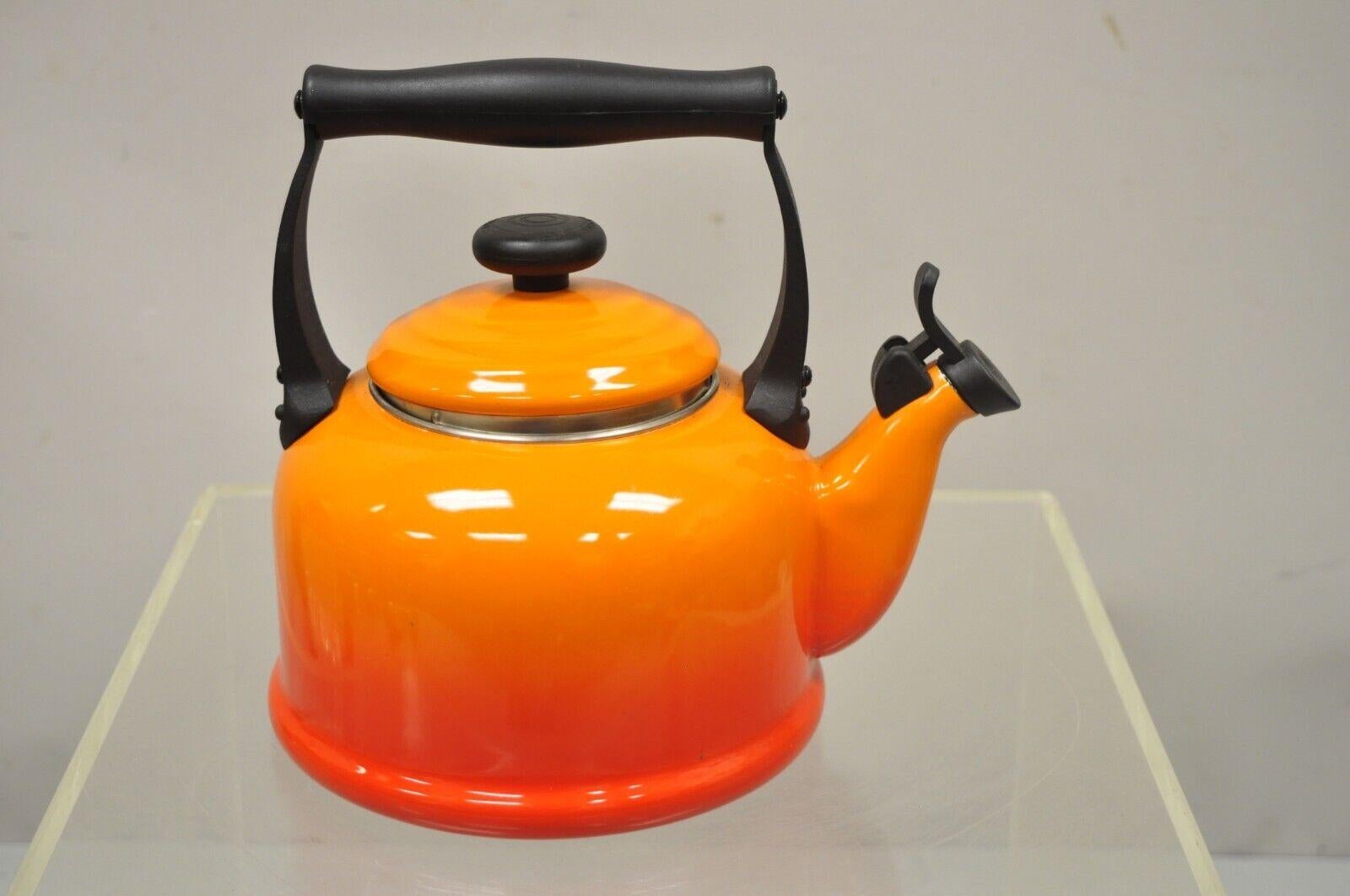 Le Creuset France Orange 2.2 Qt 2.1 Liter Tea Pot 3
