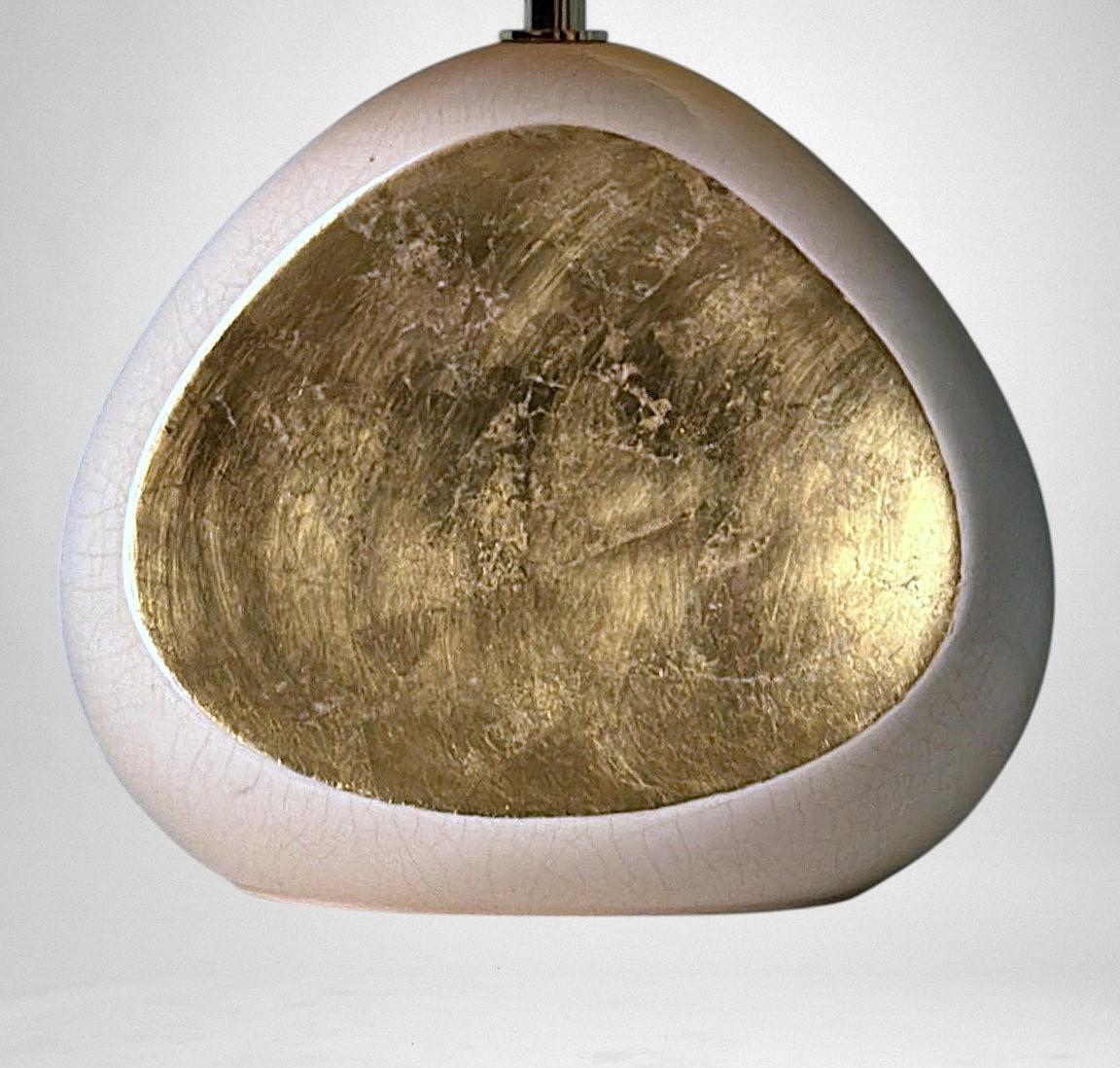Lampada da tavolo francese Le Dauphin in porcellana smaltata crepata con accenti in foglia d'oro in vendita 6
