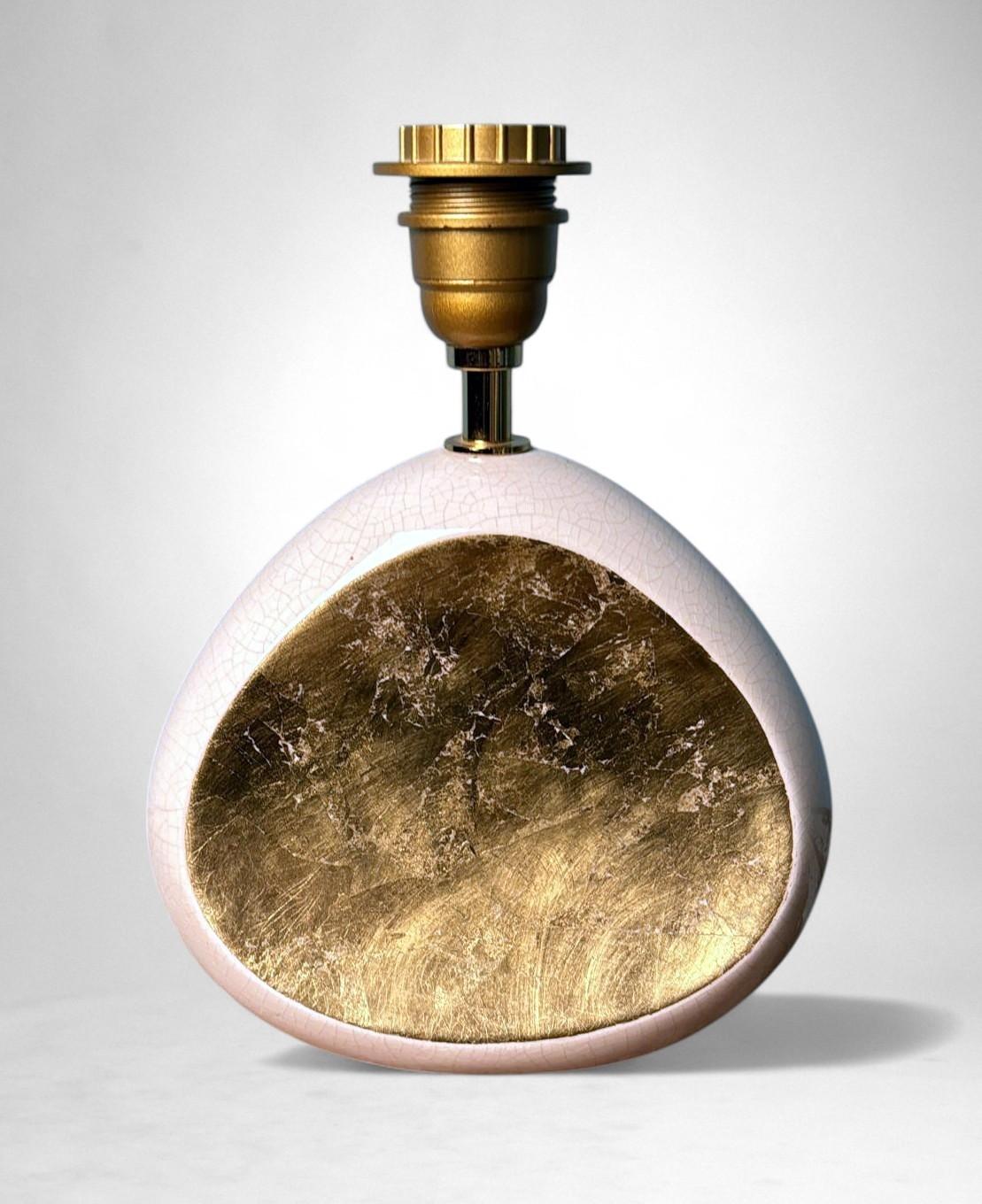 Lampada da tavolo francese Le Dauphin in porcellana smaltata crepata con accenti in foglia d'oro in vendita 7