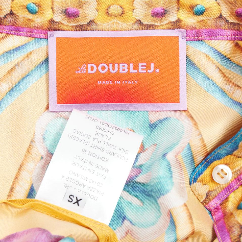 LE DOUBLE J Edición 36 Foulard 100% seda rosa dorado estampado floral caftán camisa XS en venta 3