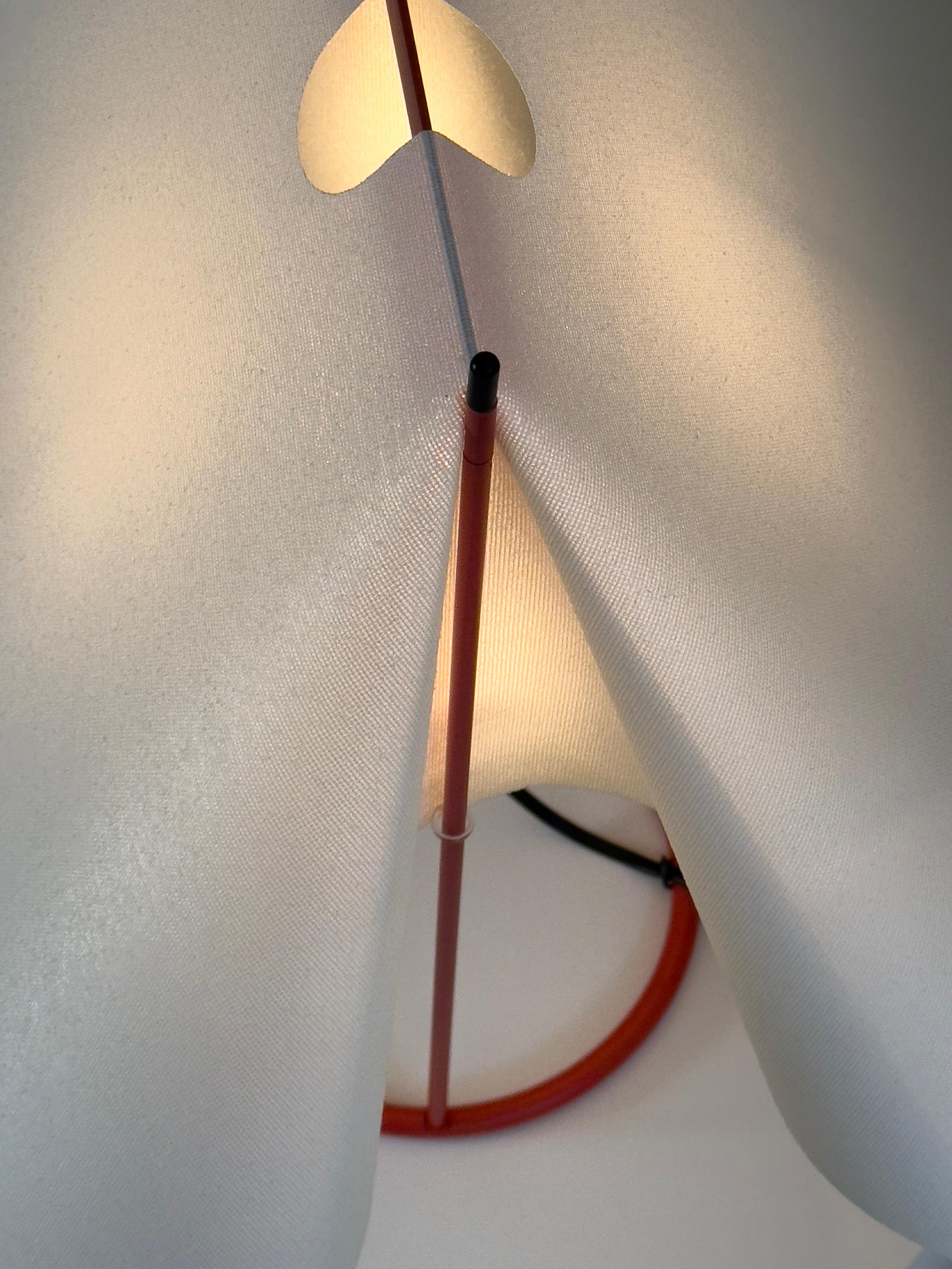 Tischlampen Le Falene, entworfen von Piero De Martini für Arteluce, Italien 1980er Jahre (Ende des 20. Jahrhunderts) im Angebot