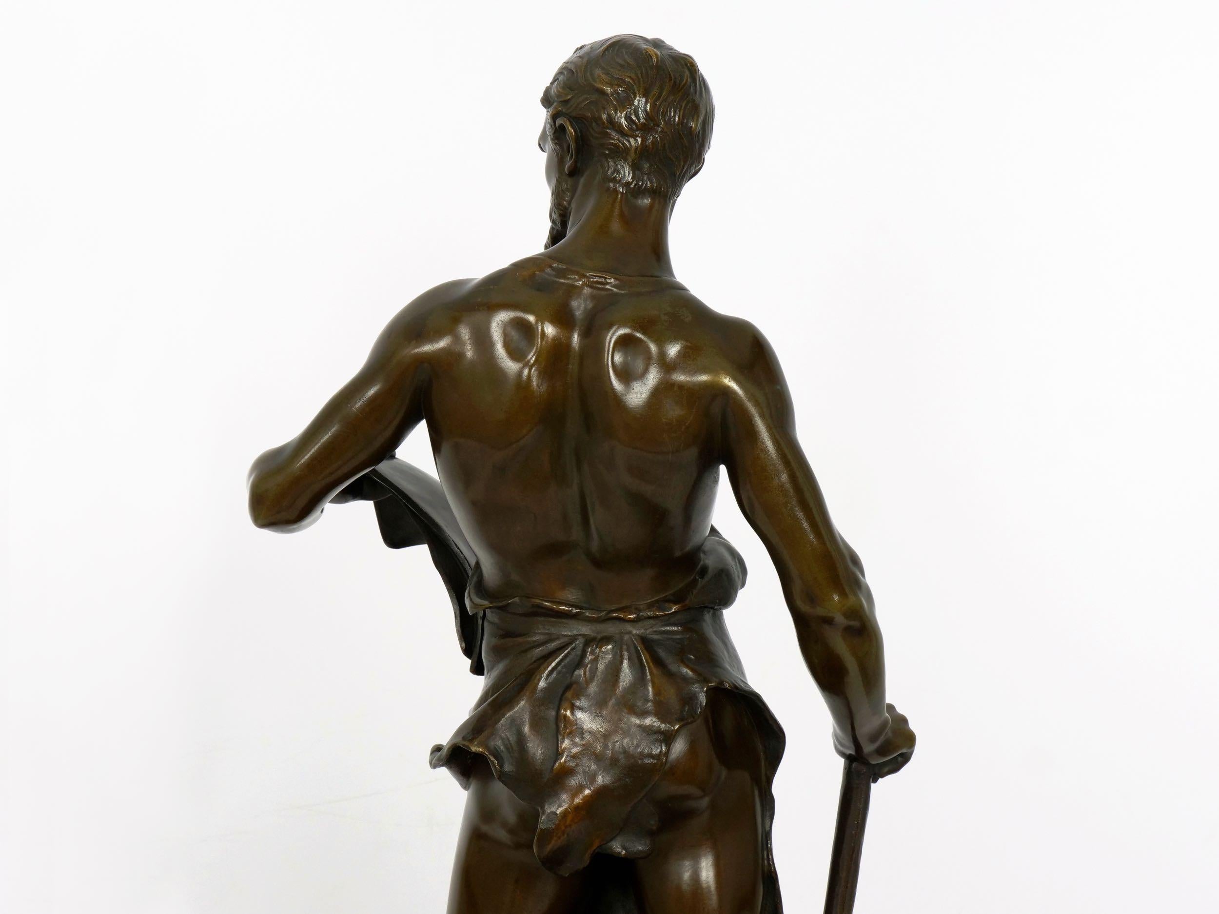 Sculpture française en bronze de forgeron représentant un forgeron par Jean-Baptiste Germain 10