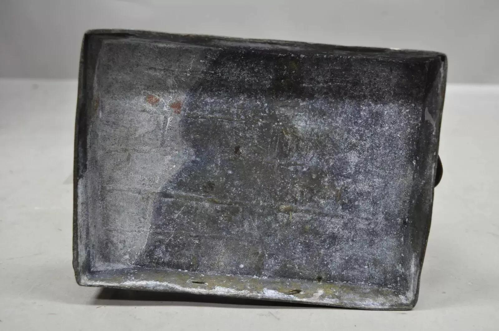 Le Fumeur Escultura francesa de escultura de helio de hombre joven fumando de Charles Masse en venta 1