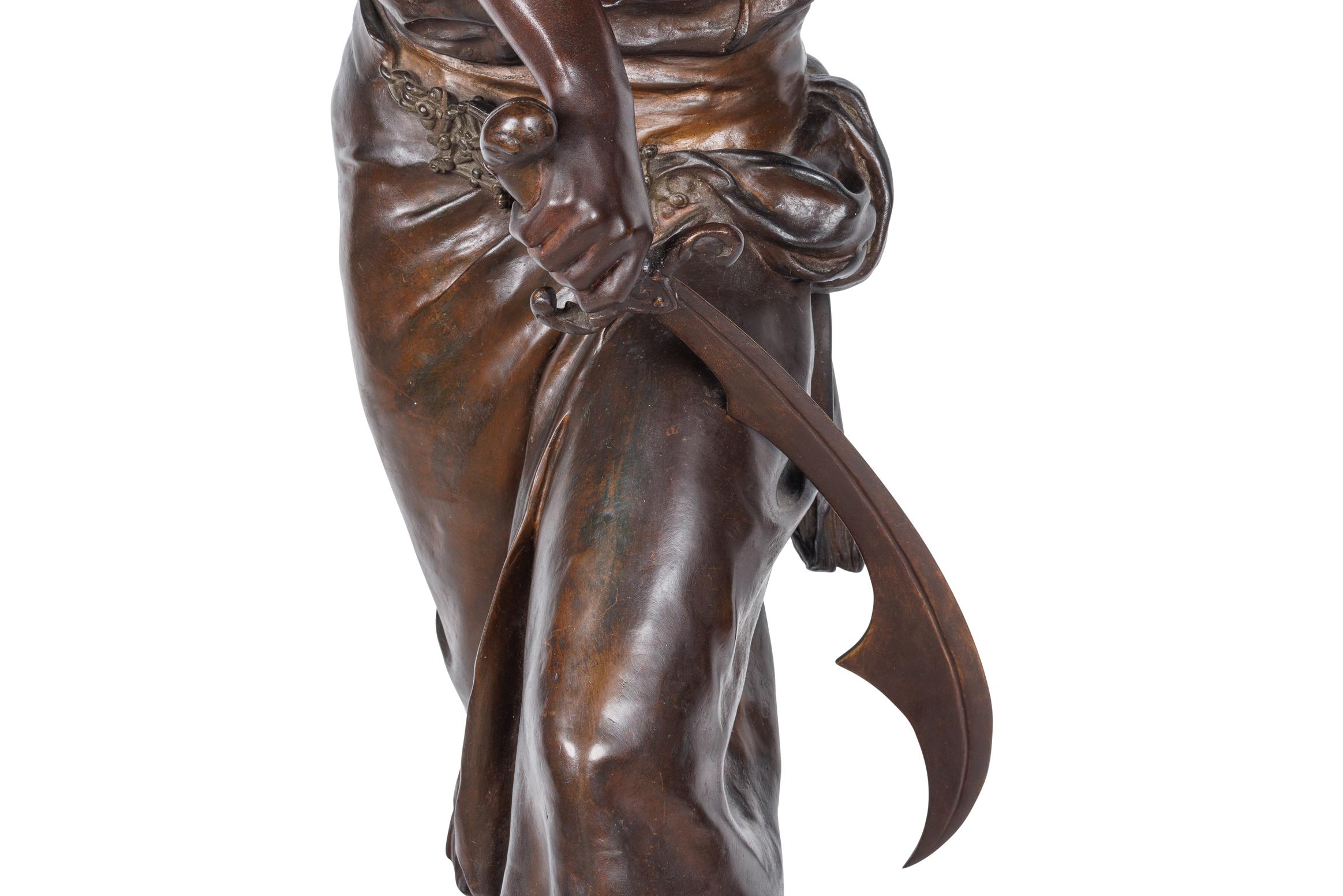 XIX secolo Le Garde Du Harem, una monumentale scultura orientale in bronzo di G. Coudray in vendita