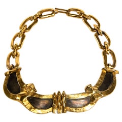 Le gendarme et le voleur, Gilded Bronze Necklace, Line Vautrin 'France'