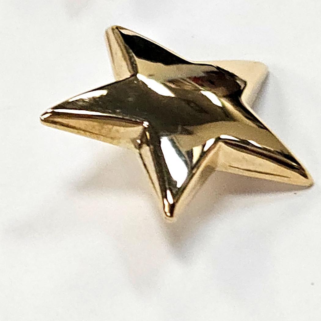 Le Gi 18kt Gold Dimensional Star Earrings en venta 2