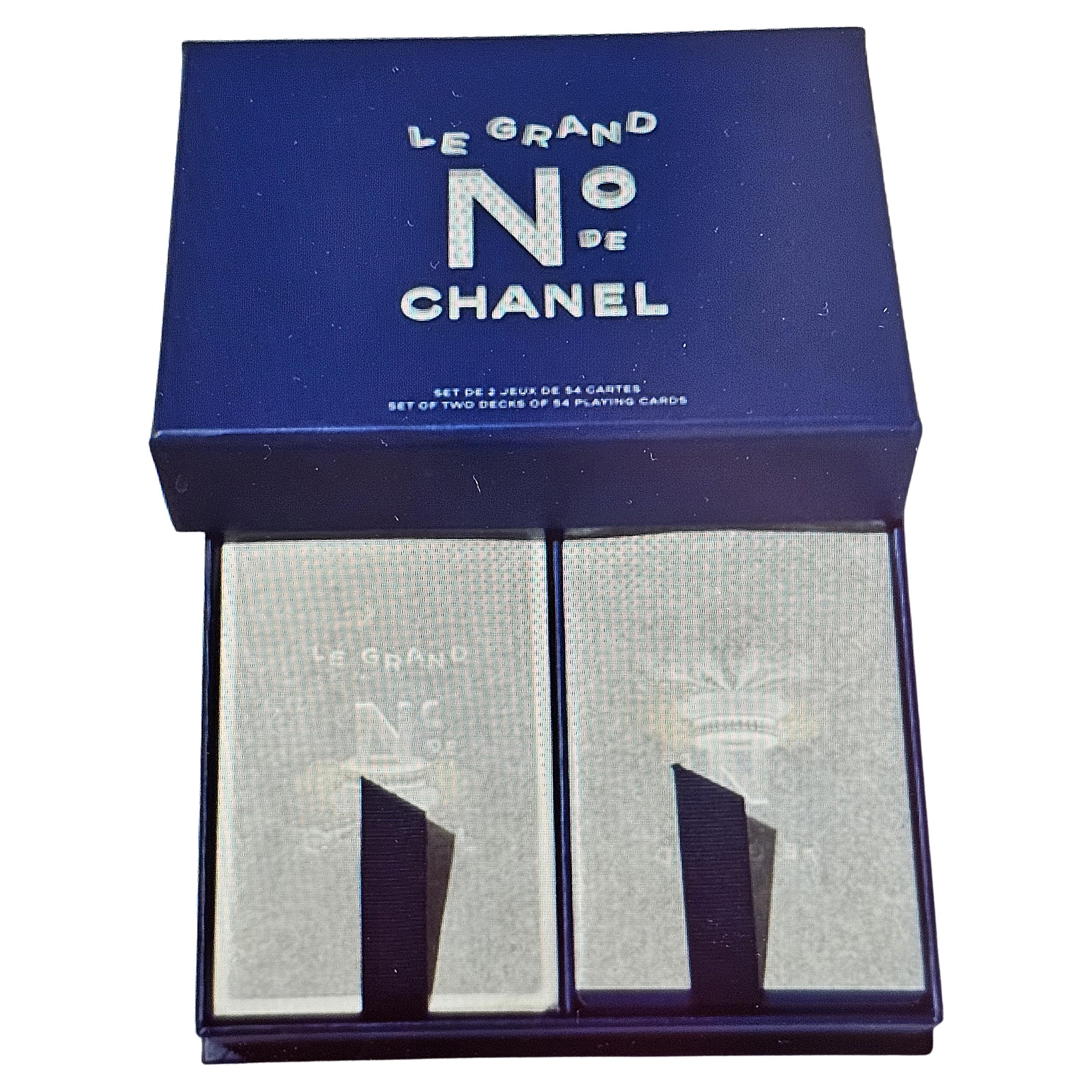 Viola Le Grand No. de Chanel Playing Cards Unopened Collectorsitem in vendita